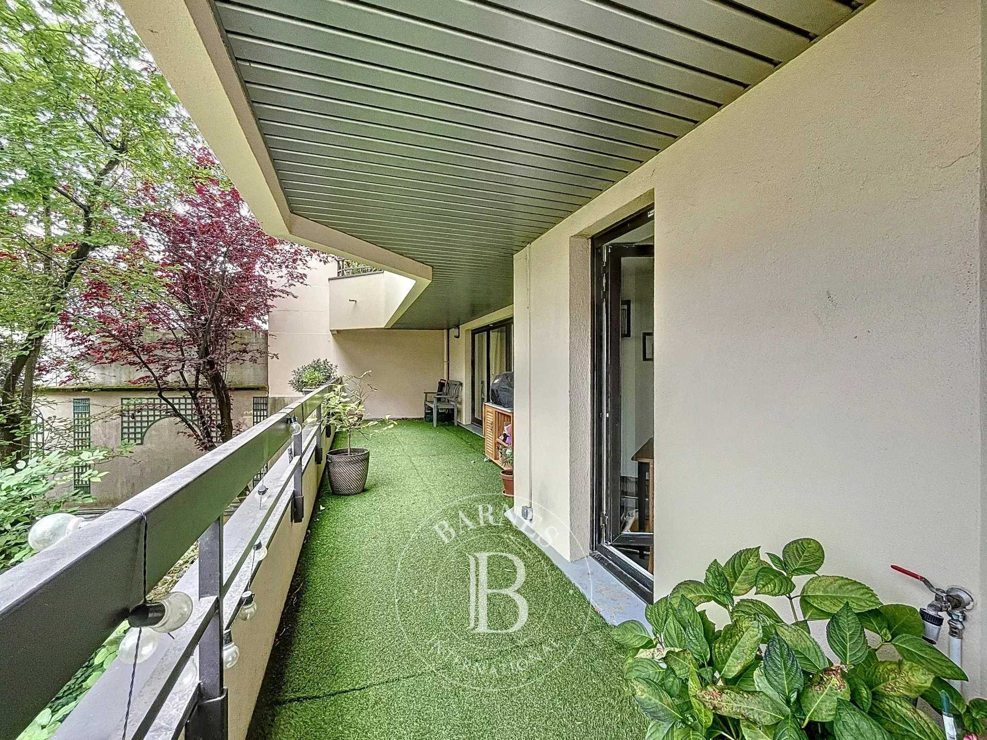 Boulogne-Billancourt  - Apartment 3 Bedrooms