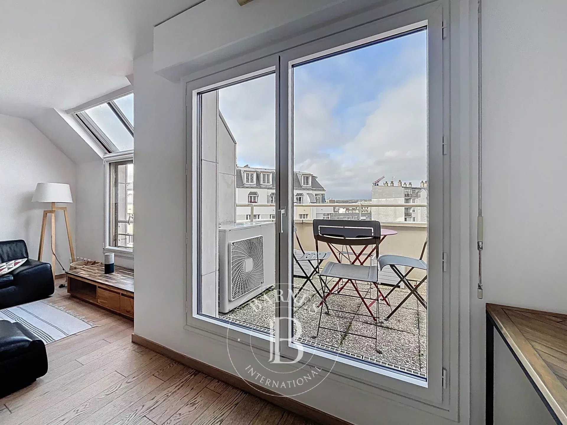 Boulogne-Billancourt  - Appartement 4 Pi&egrave;ces 3 Chambres