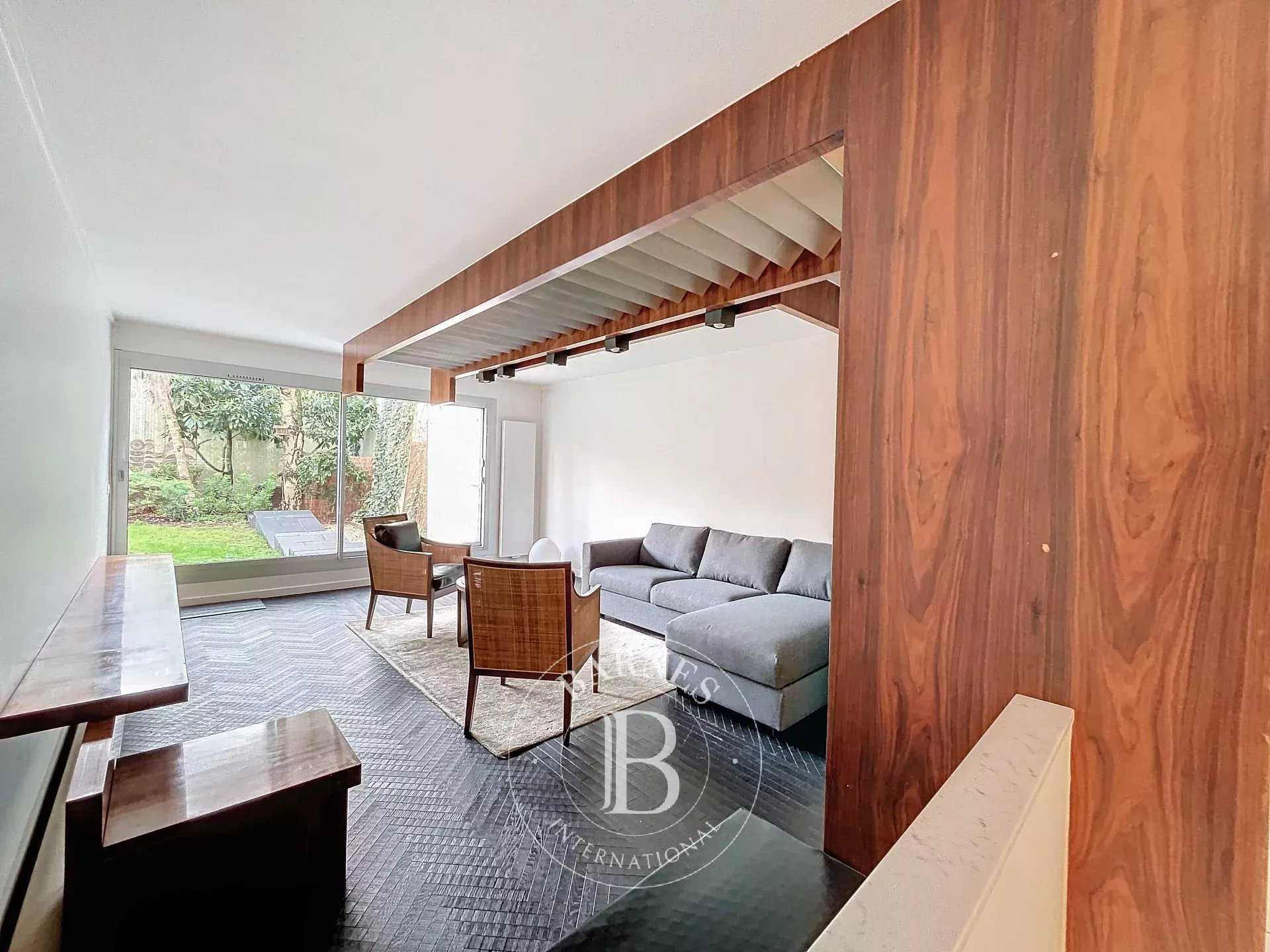 Boulogne-Billancourt  - Appartement 4 Pi&egrave;ces 3 Chambres