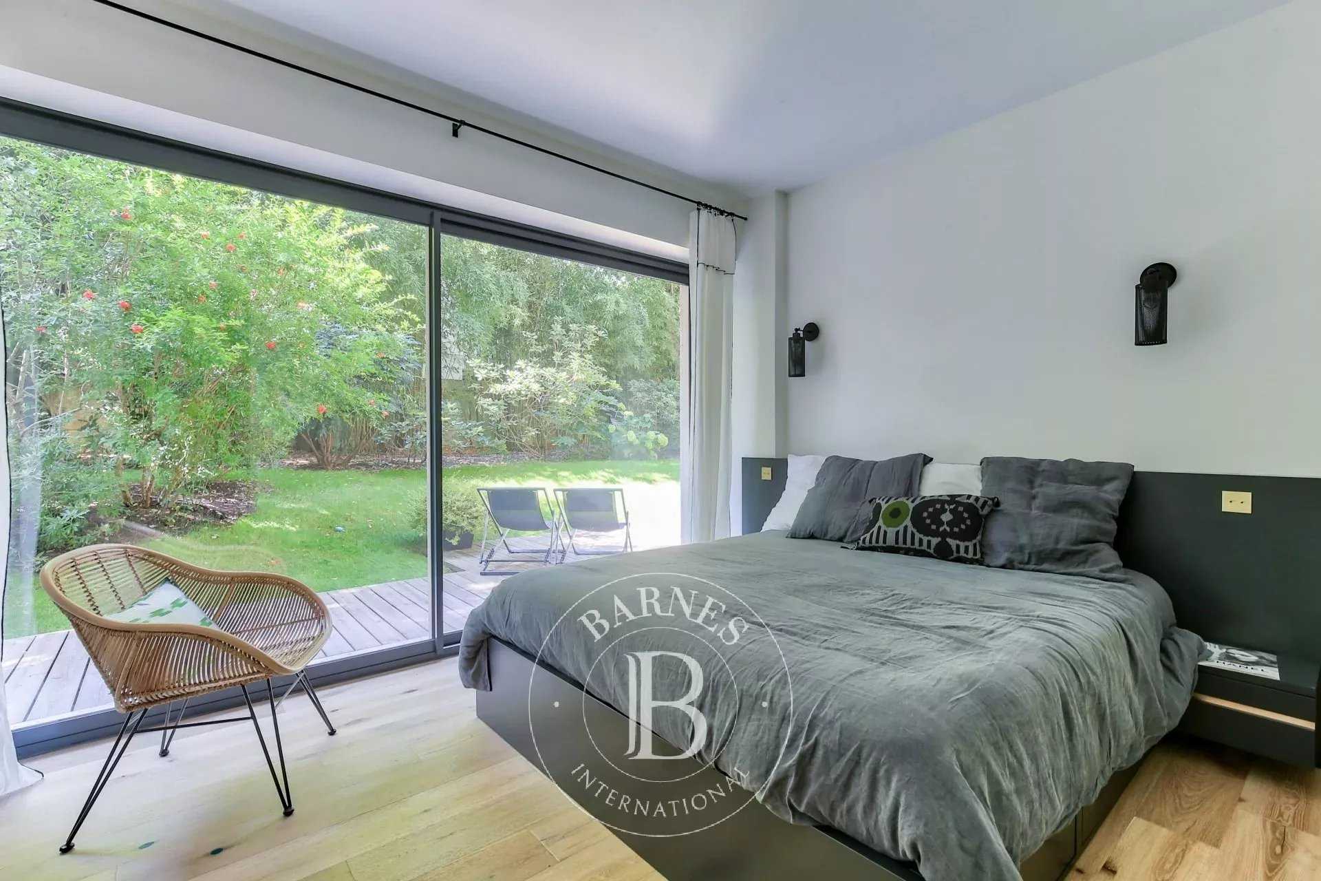 Boulogne-Billancourt  - Piso 5 Cuartos 3 Habitaciones