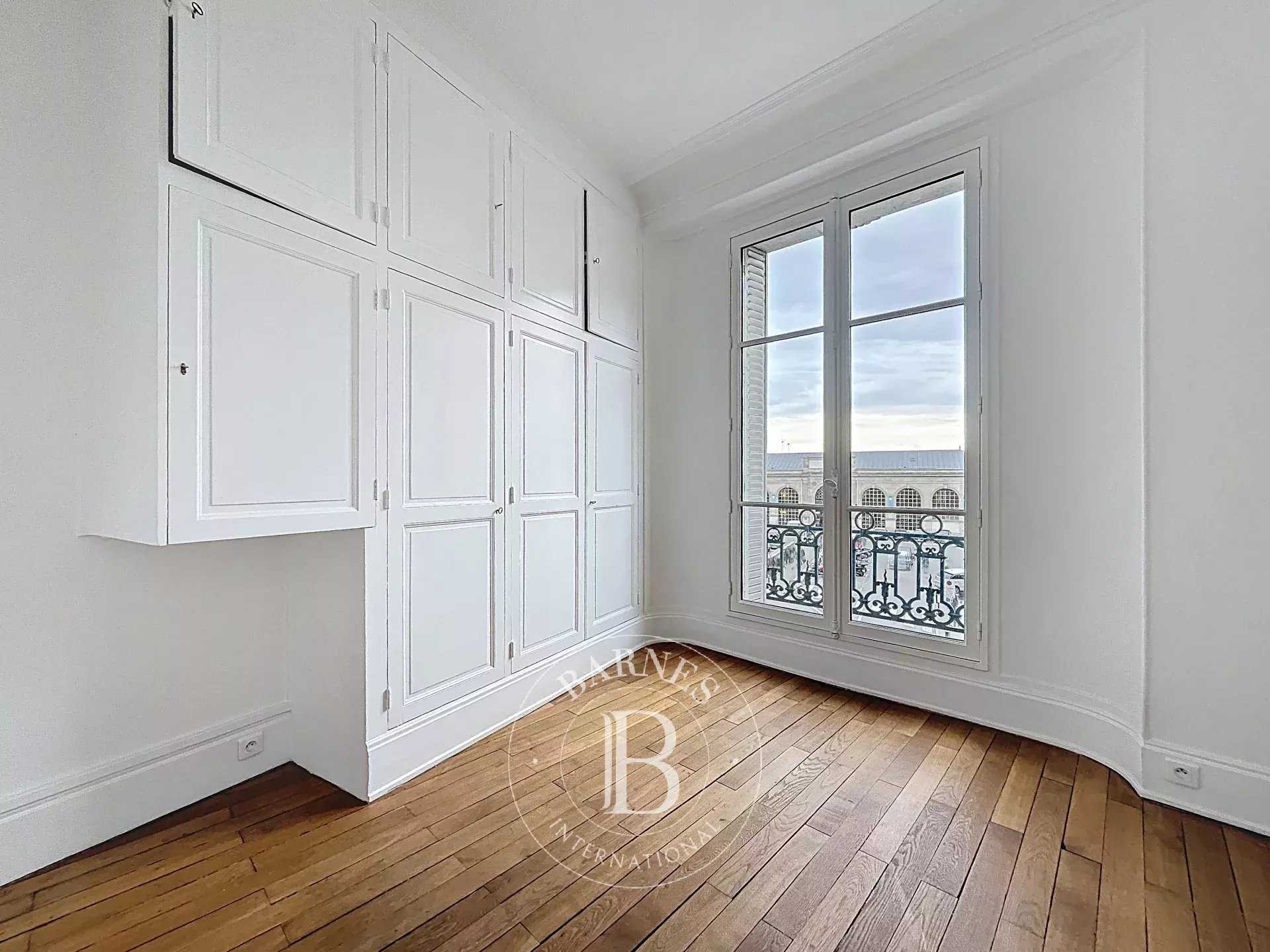 Versailles  - Apartment 3 Bedrooms