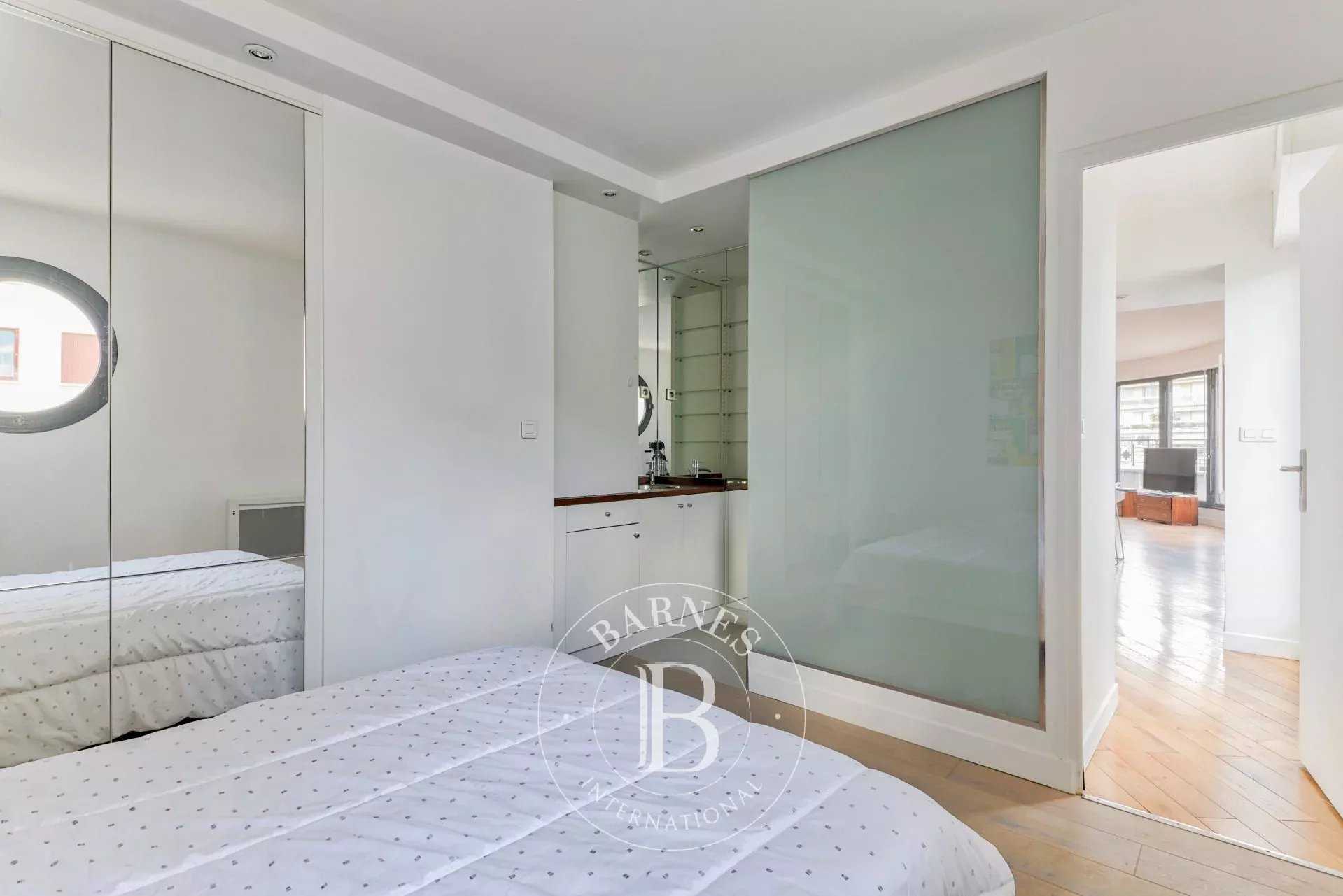 Boulogne-Billancourt  - Apartment 2 Bedrooms