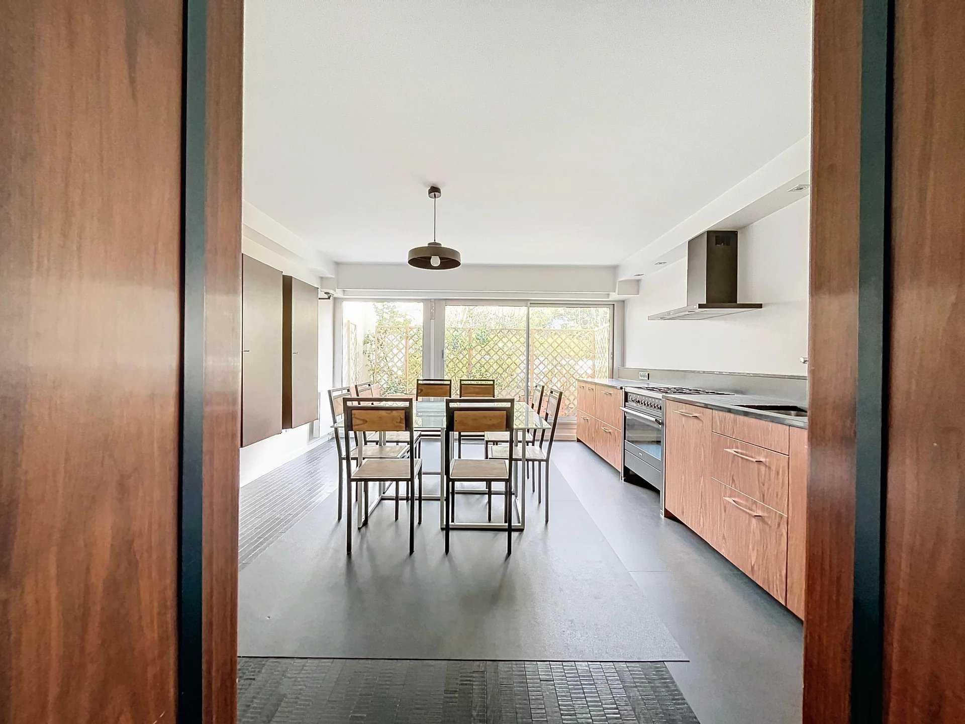 Boulogne-Billancourt  - Apartment 3 Bedrooms