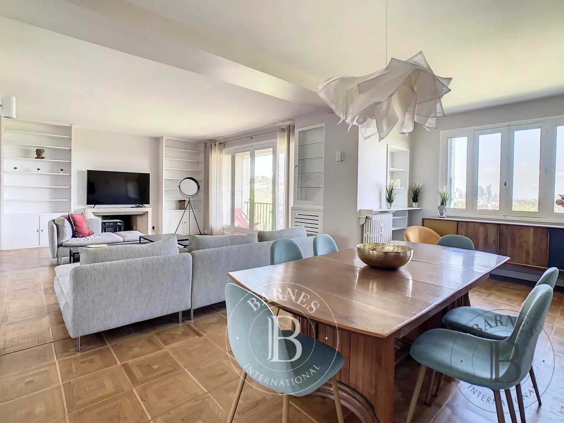 Saint-Cloud  - Apartment 4 Bedrooms