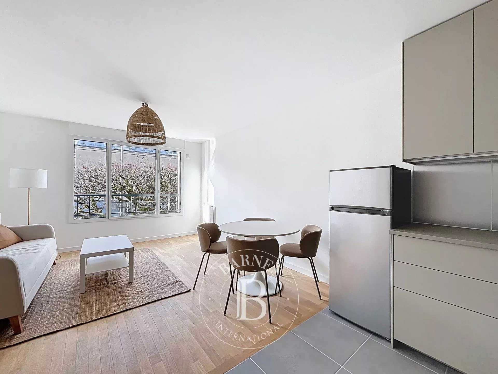 Meudon  - Piso 2 Cuartos, 1 Habitacion