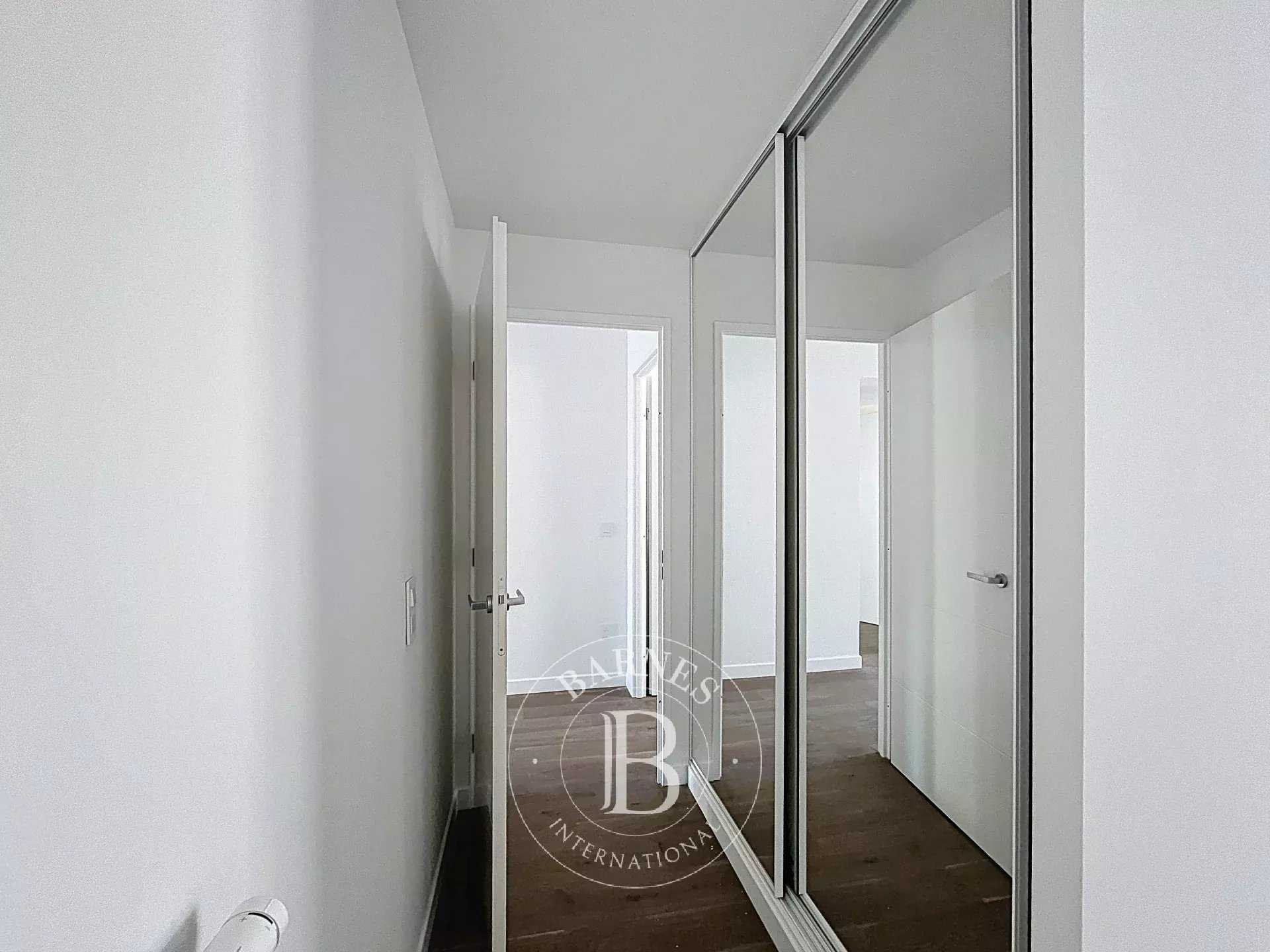 Boulogne-Billancourt  - Appartement 4 Pi&egrave;ces 3 Chambres