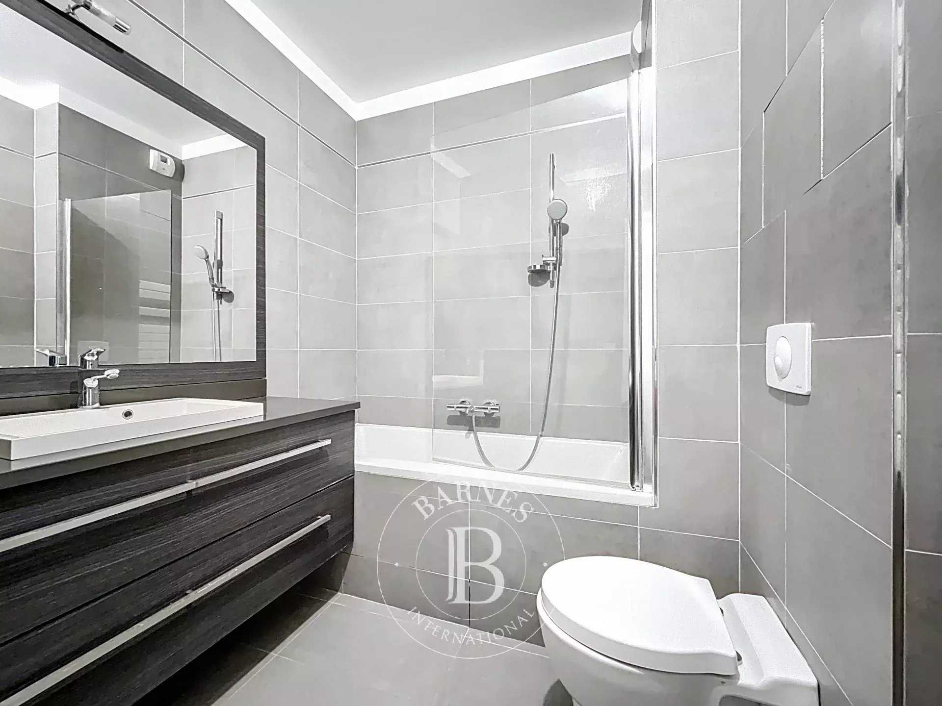 Boulogne-Billancourt  - Piso 2 Cuartos, 1 Habitacion