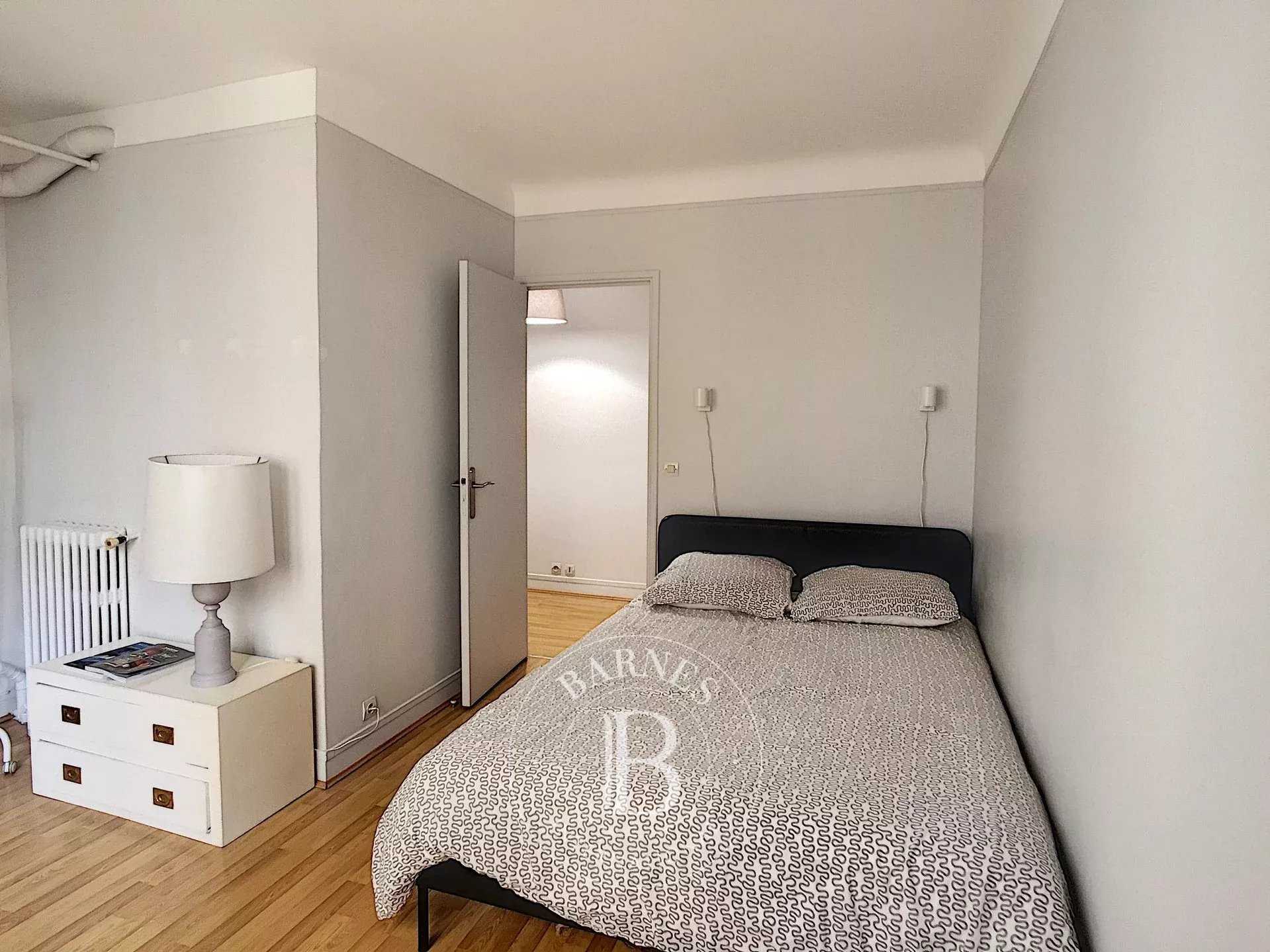 Boulogne-Billancourt  - Appartement 2 Pièces, 1 Chambre