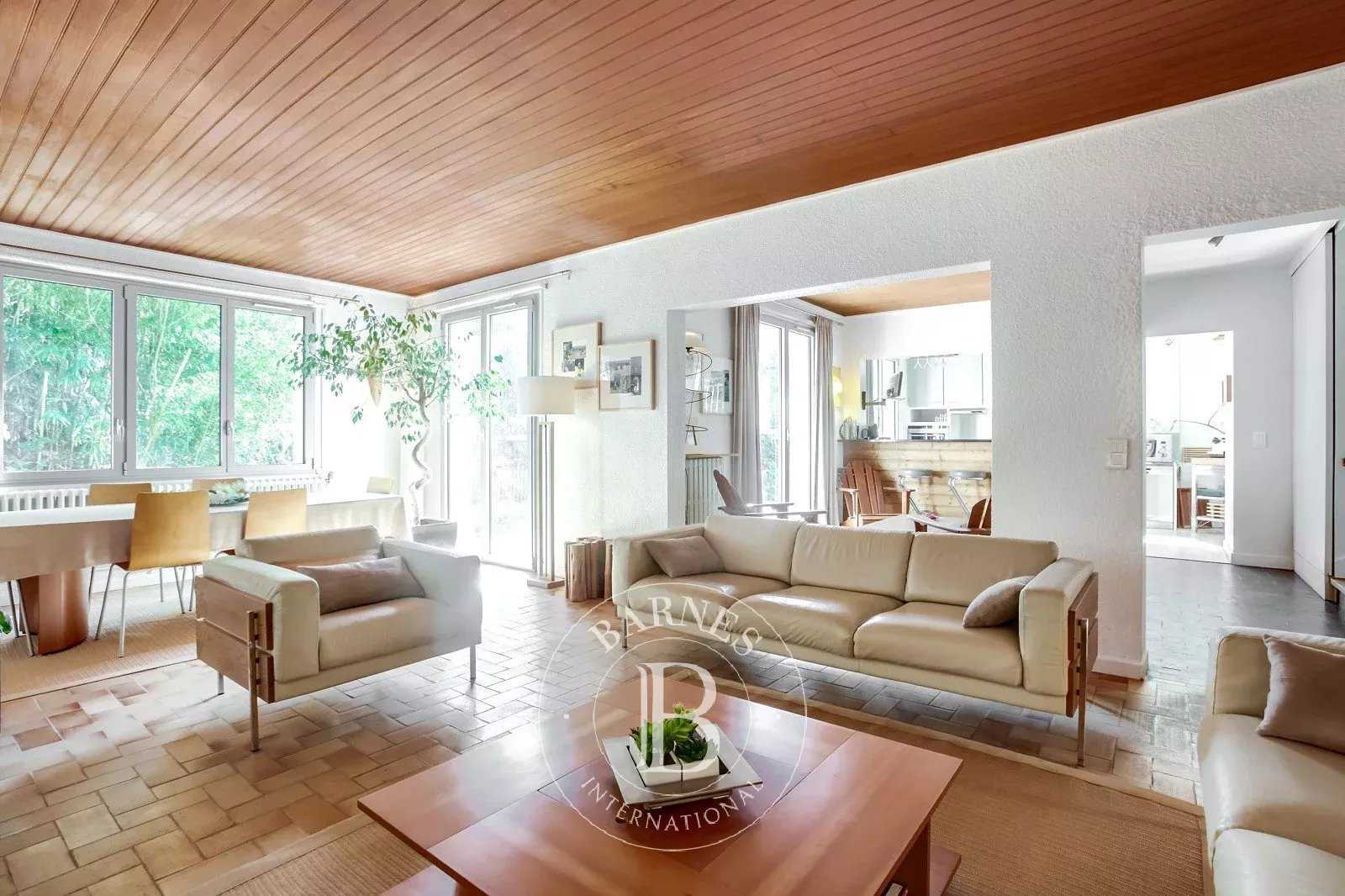 Rueil-Malmaison  - House 4 Bedrooms