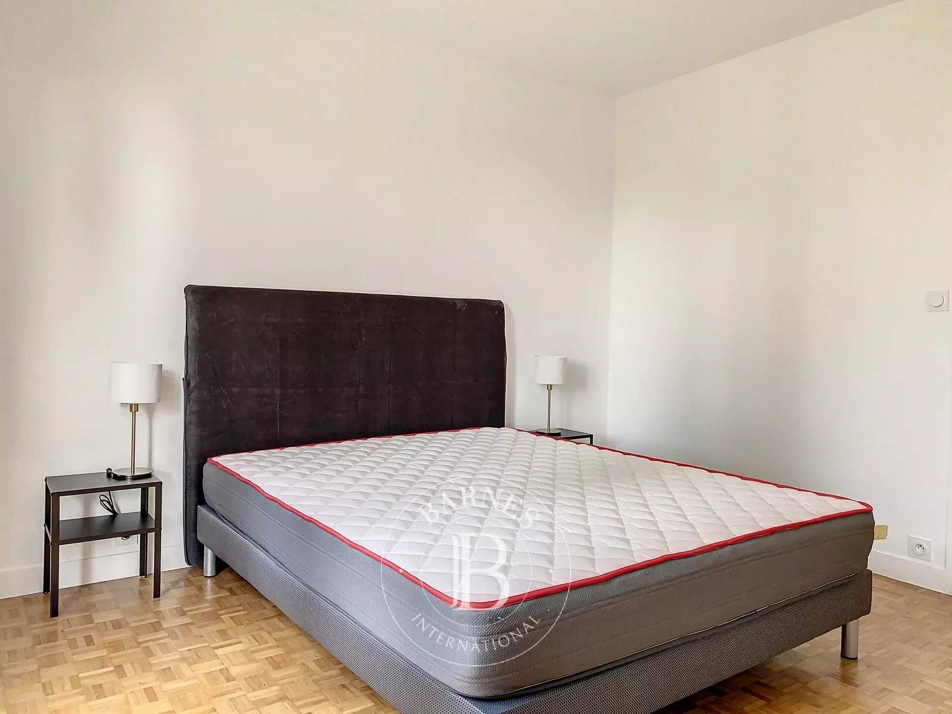 Ville-d'Avray  - Appartement 4 Pi&egrave;ces 3 Chambres