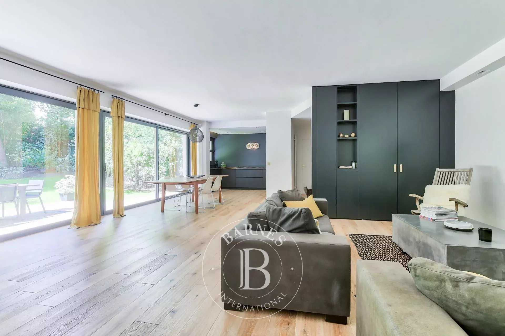 Boulogne-Billancourt  - Piso 5 Cuartos 3 Habitaciones