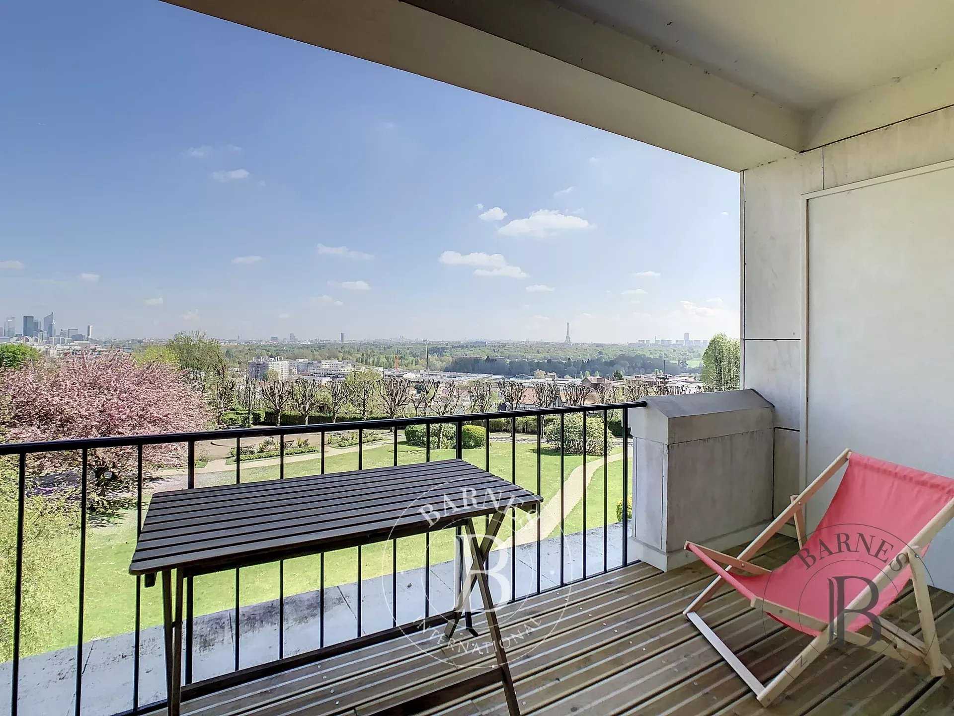 Saint-Cloud  - Apartment 4 Bedrooms