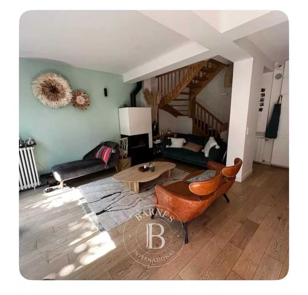 Boulogne-Billancourt  - Maison 7 Pièces 6 Chambres