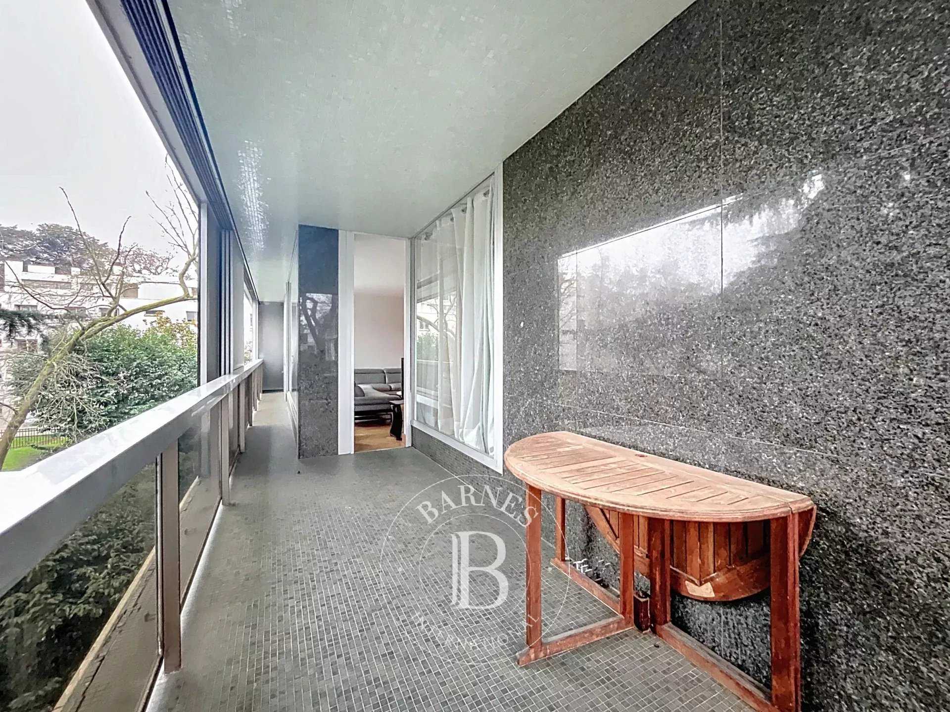 Boulogne-Billancourt  - Apartment 3 Bedrooms