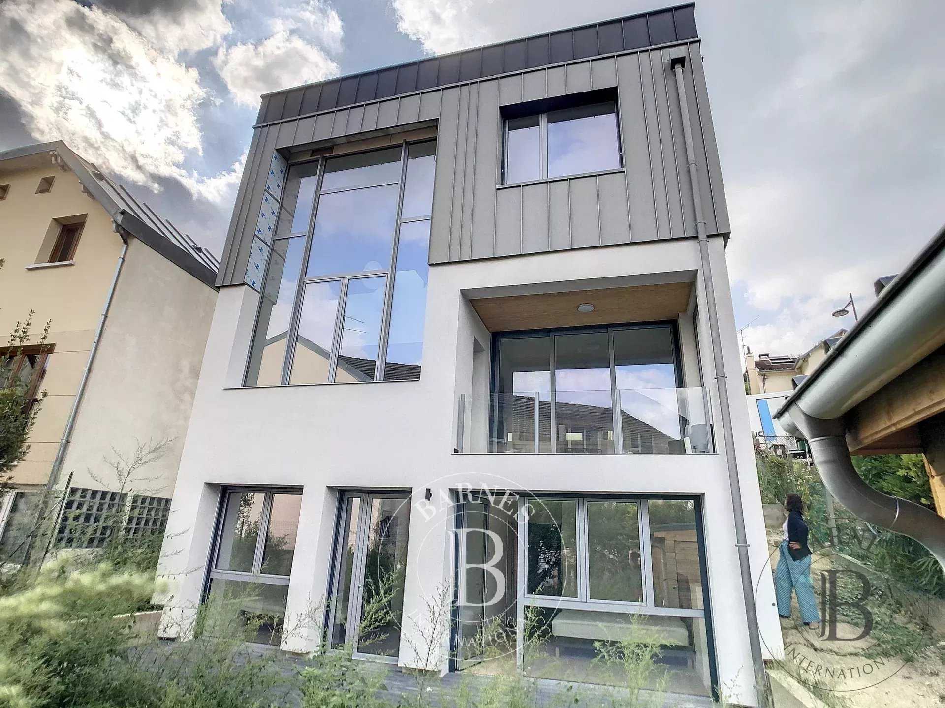 Chaville  - House 5 Bedrooms