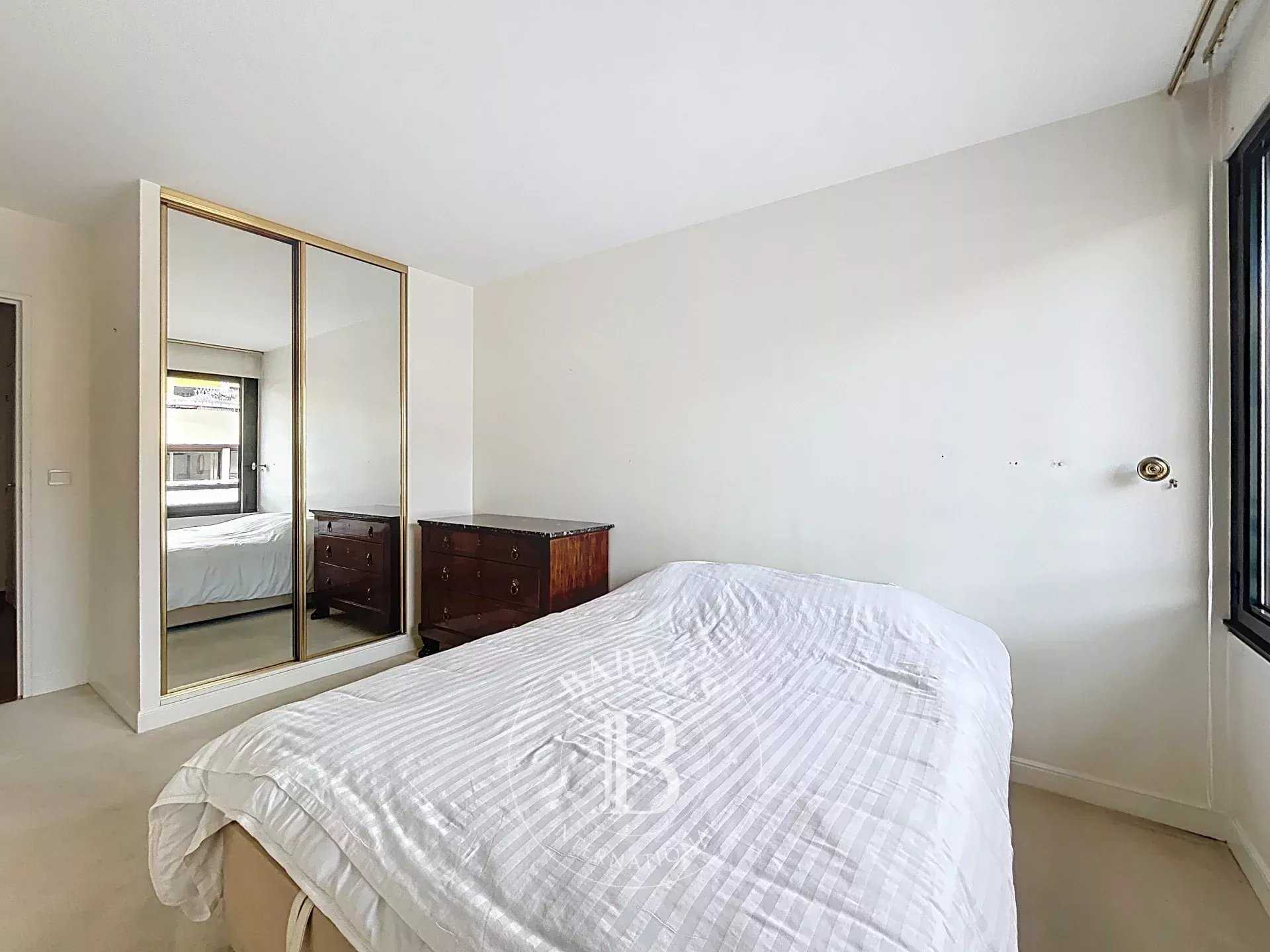 Boulogne-Billancourt  - Appartement 4 Pi&egrave;ces 2 Chambres