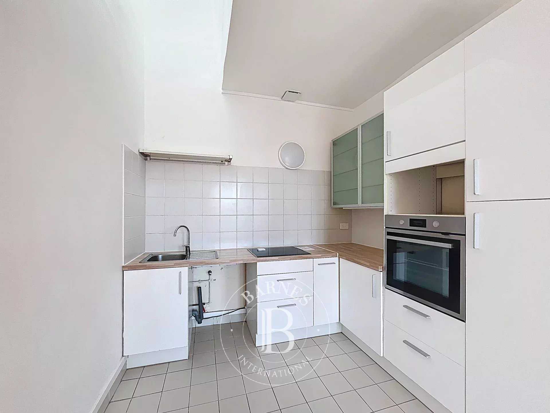 Apartment Versailles  -  ref 85833772 (picture 2)