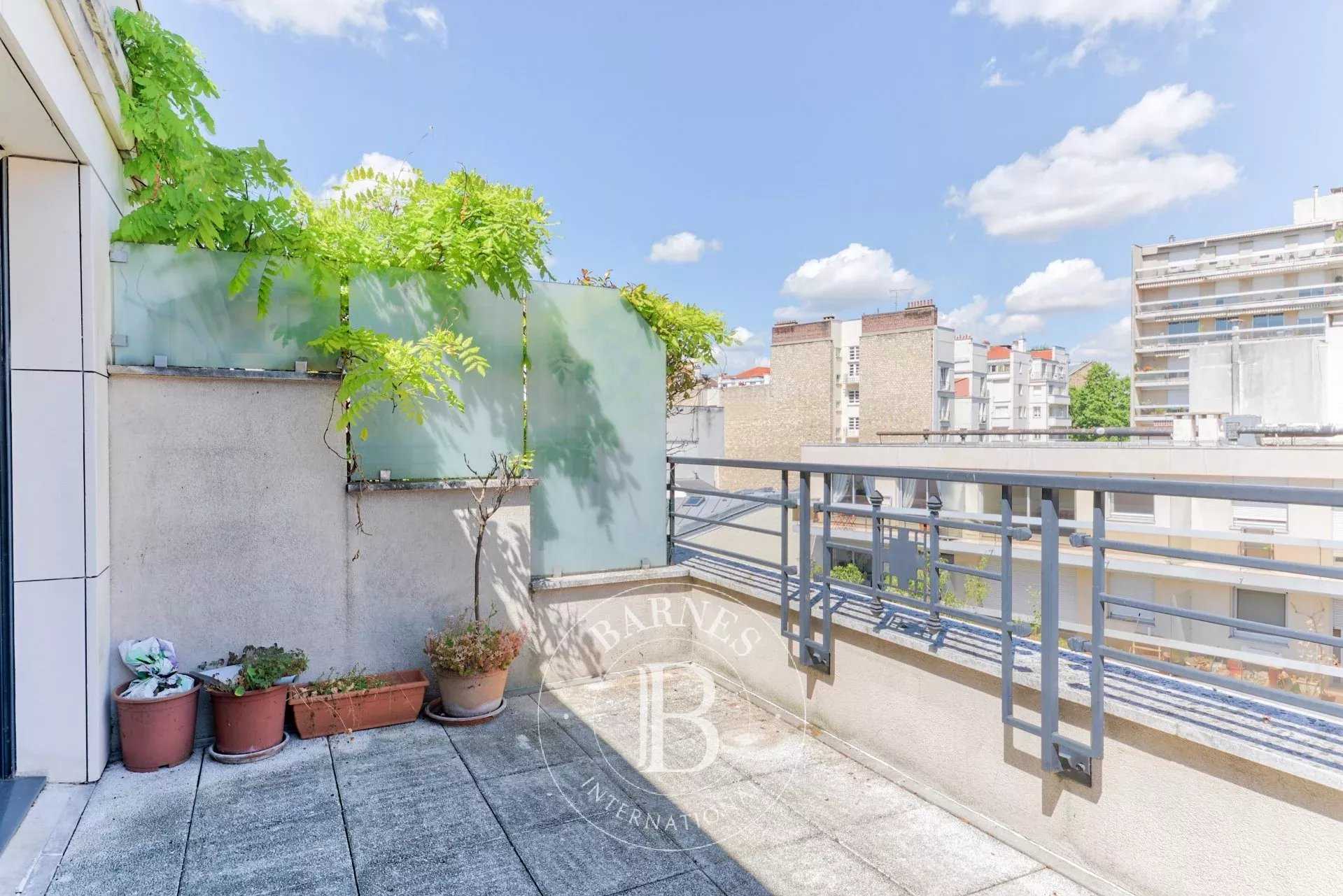 Apartment Boulogne-Billancourt  -  ref 2771991 (picture 2)