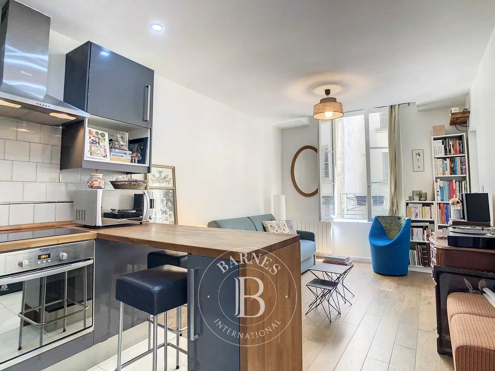 Apartment Versailles  -  ref 82804707 (picture 2)