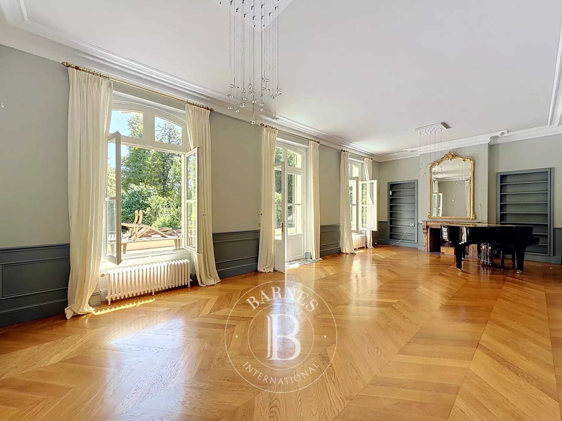 House Saint-Cloud  -  ref 87180820 (picture 2)