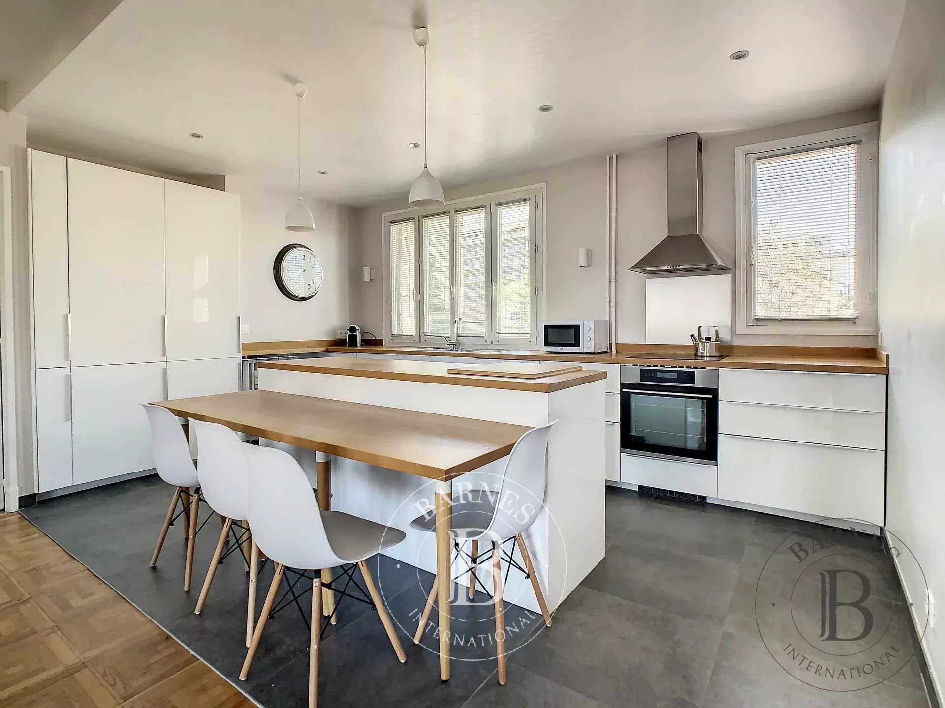 Piso Saint-Cloud  -  ref 83001280 (picture 2)