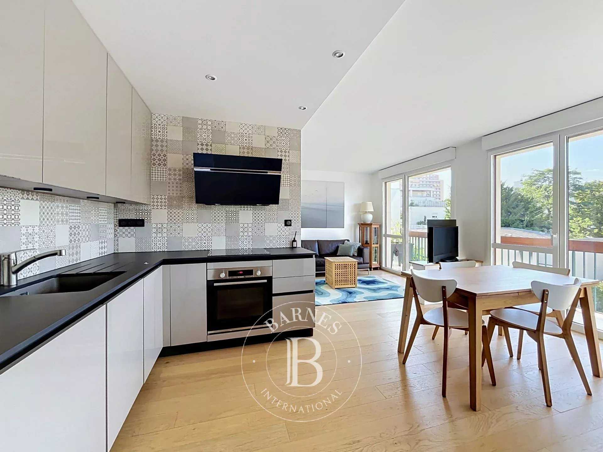 Appartement Boulogne-Billancourt  -  ref 87141747 (picture 1)