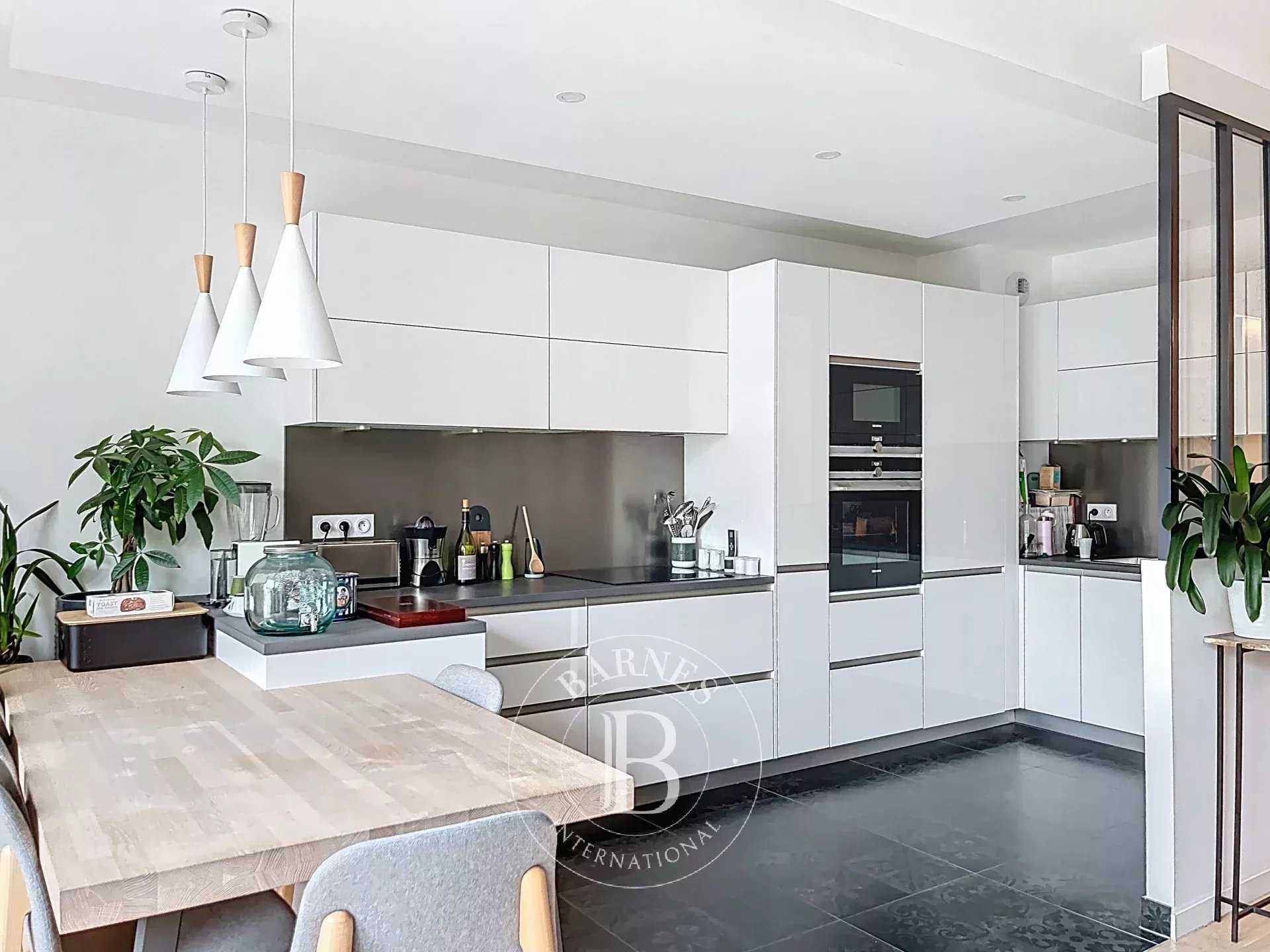 House Suresnes  -  ref 86461286 (picture 3)