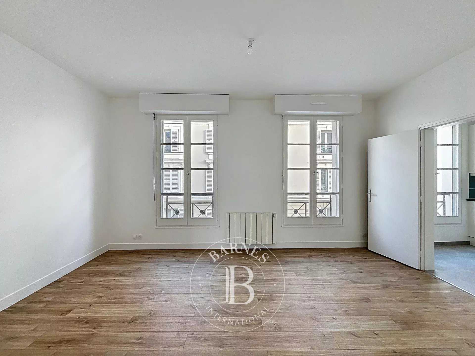 Appartement Versailles  -  ref 86359298 (picture 1)