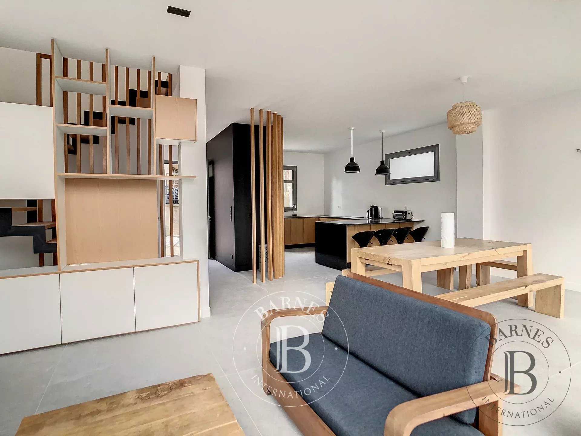 House Chaville  -  ref 7386190 (picture 1)