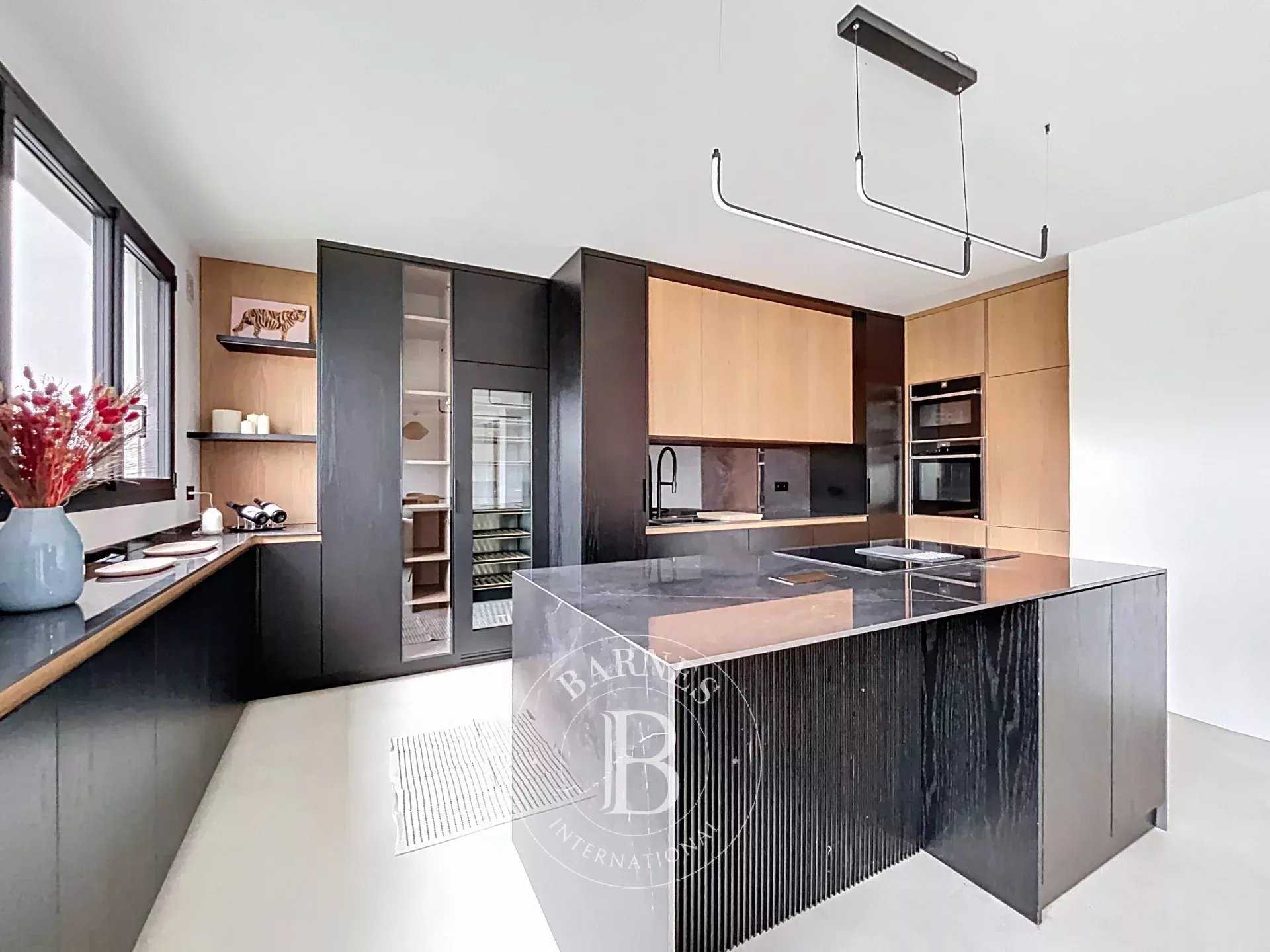 Appartement Vaucresson  -  ref 85053260 (picture 2)