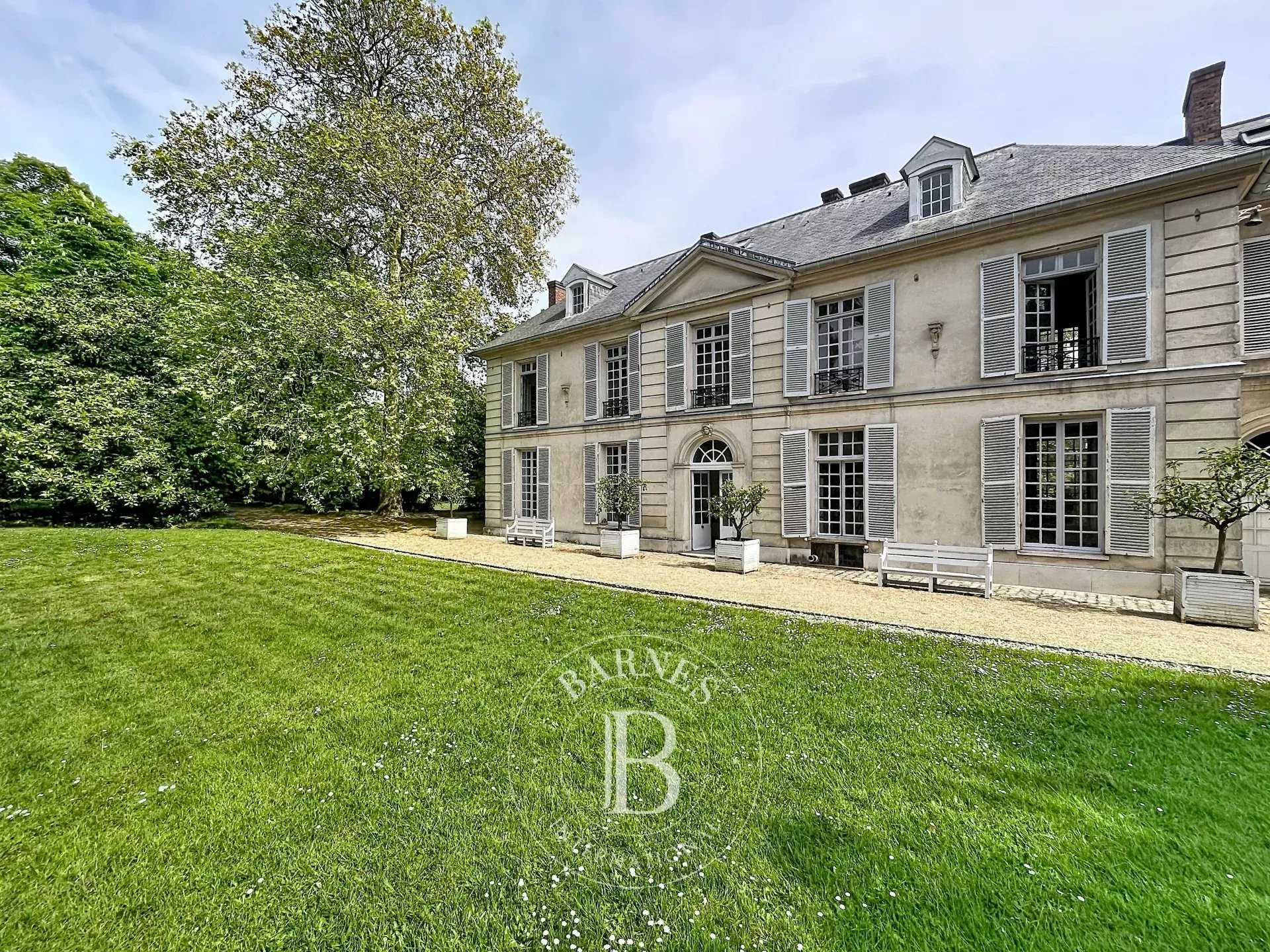Hôtel particulier Verrières-le-Buisson  -  ref 87021463 (picture 1)