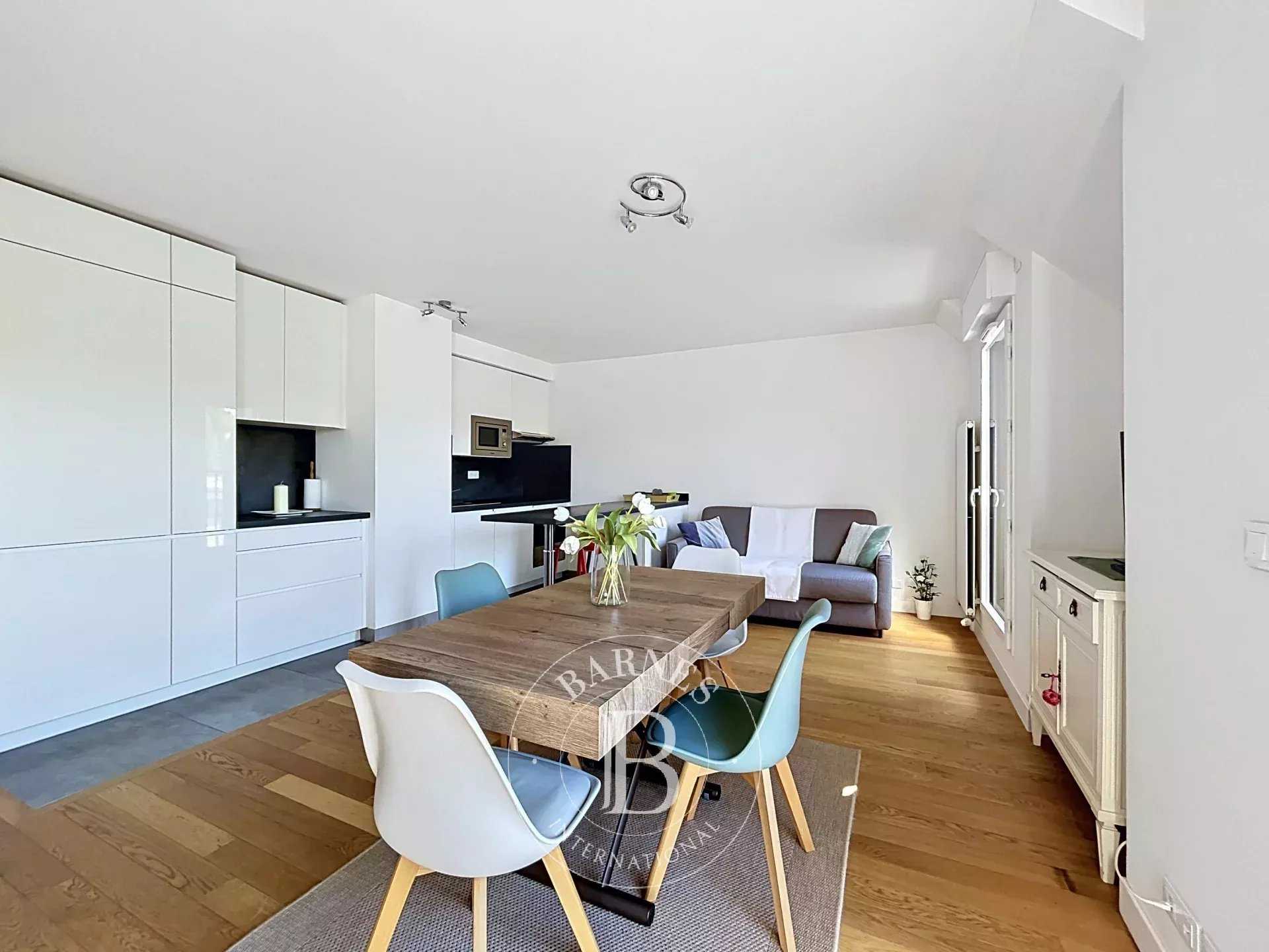 Appartement Versailles  -  ref 86977602 (picture 2)