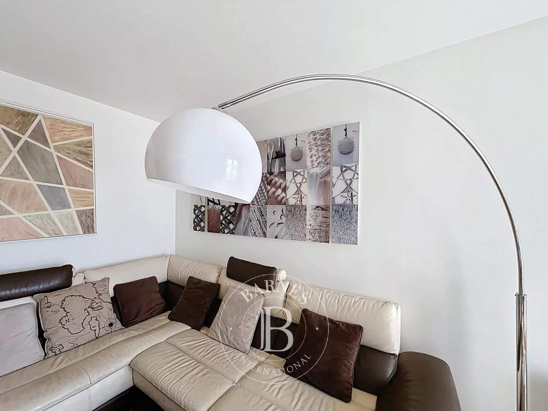 Suresnes  - Appartement 4 Pi&egrave;ces 3 Chambres - picture 13