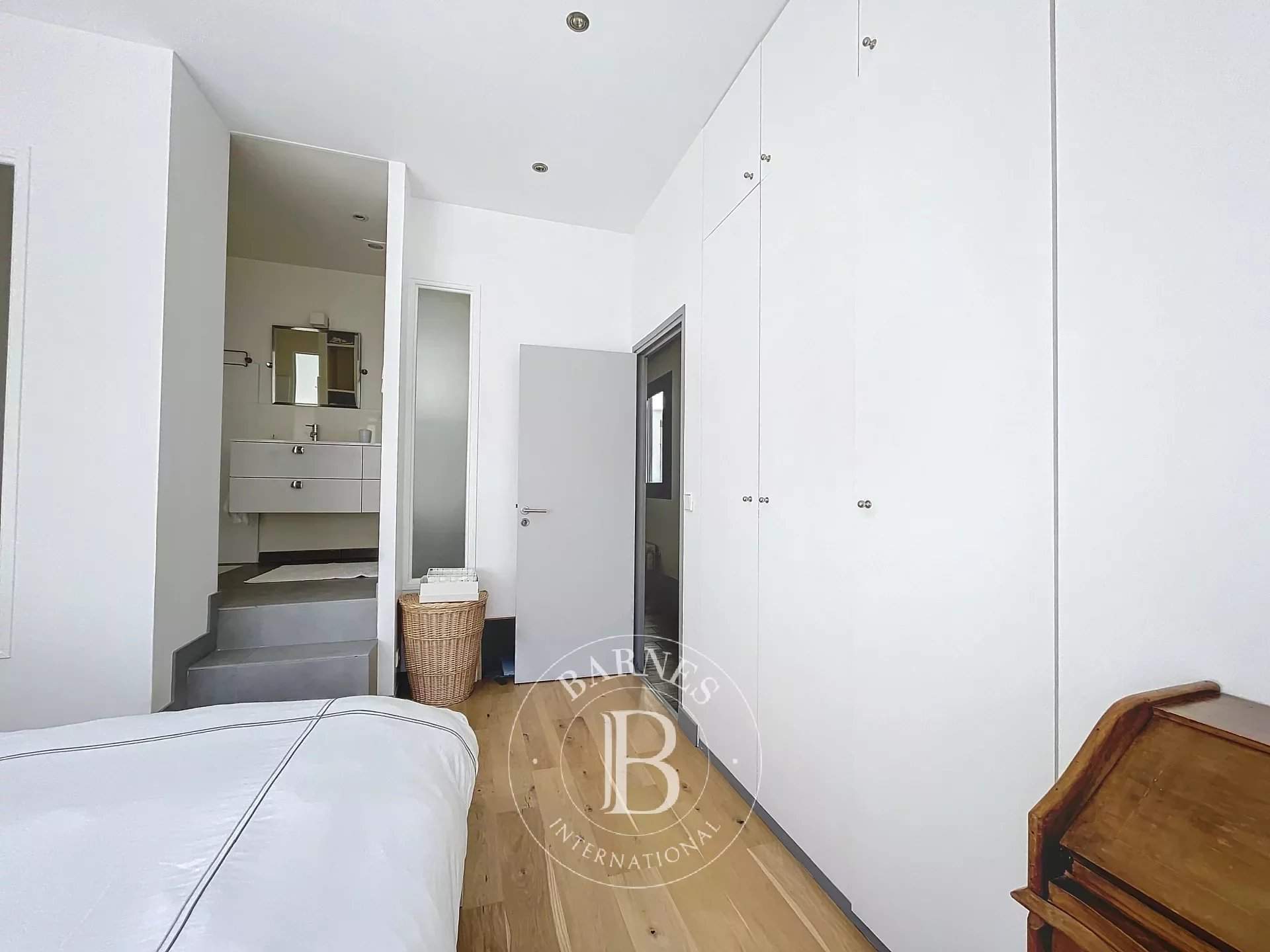 La Garenne-Colombes  - Apartment 3 Bedrooms - picture 18