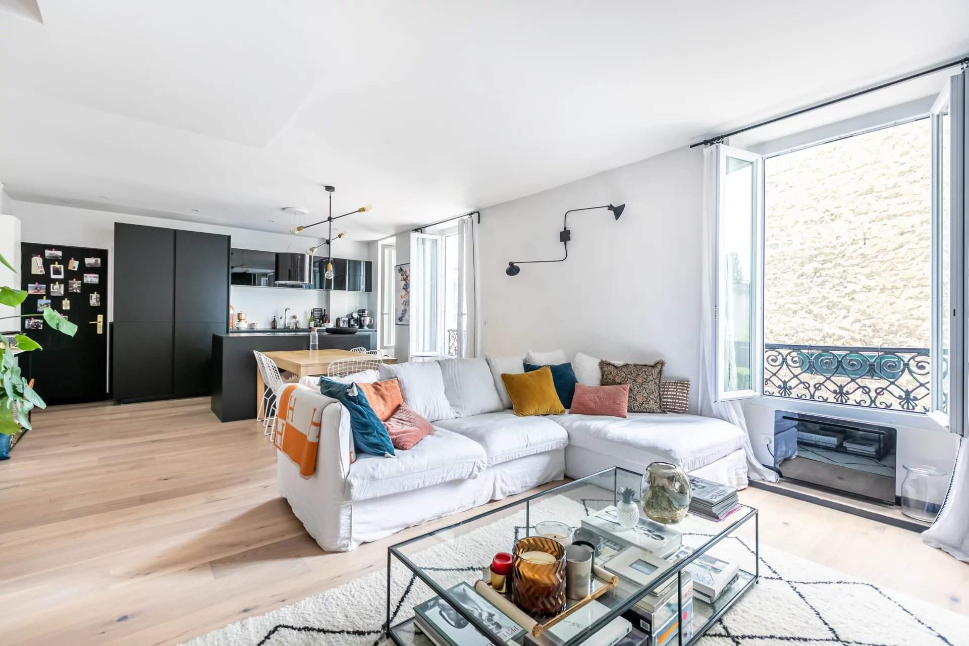 Boulogne-Billancourt  - Appartement 3 Pièces 2 Chambres - picture 1