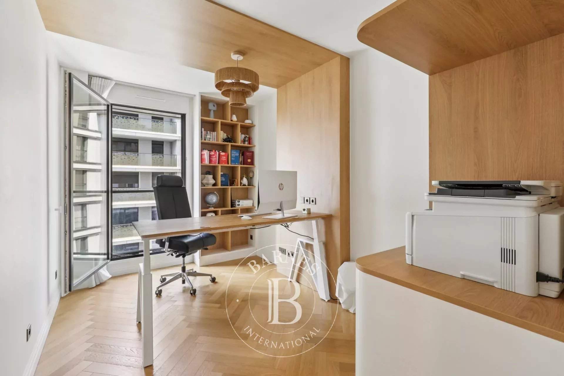 Issy-les-Moulineaux  - Appartement 8 Pièces 5 Chambres - picture 14
