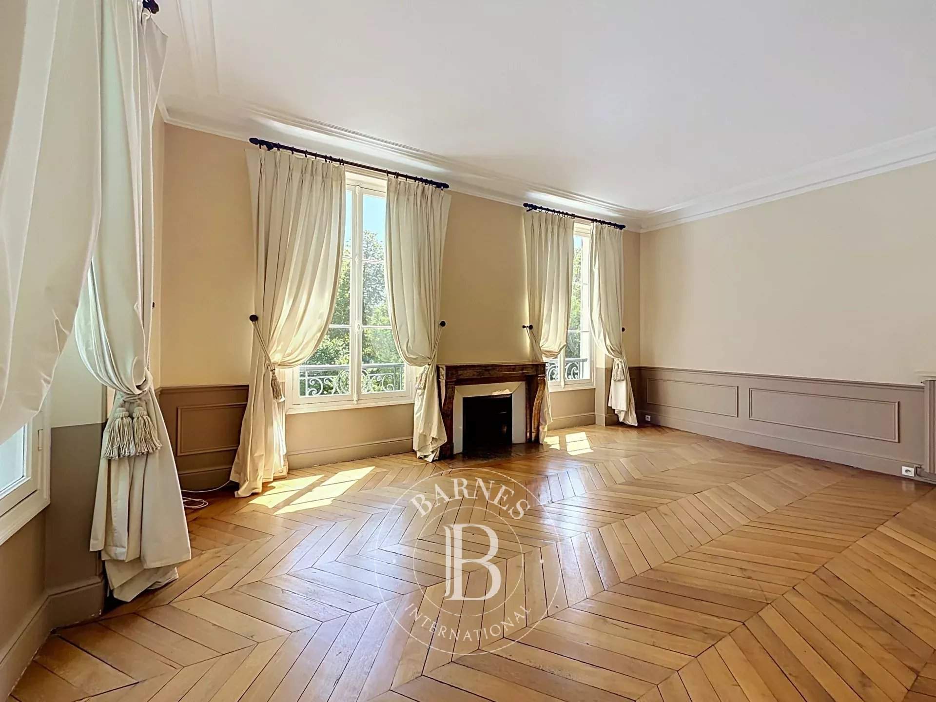 Saint-Cloud  - House 6 Bedrooms - picture 17