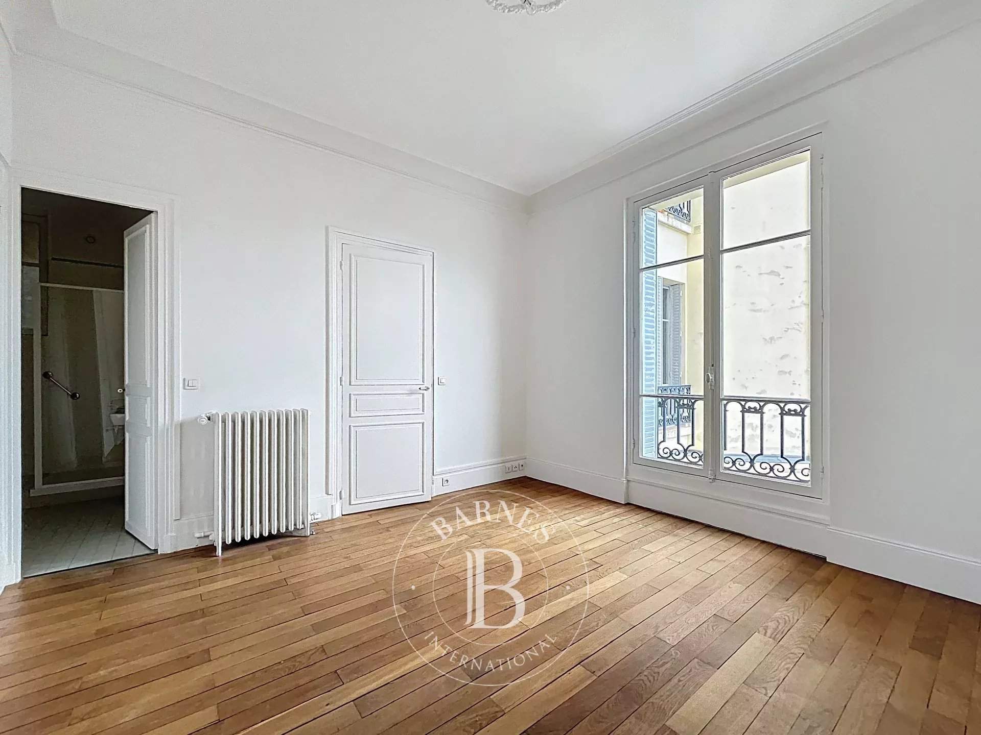 Versailles  - Apartment 3 Bedrooms - picture 7