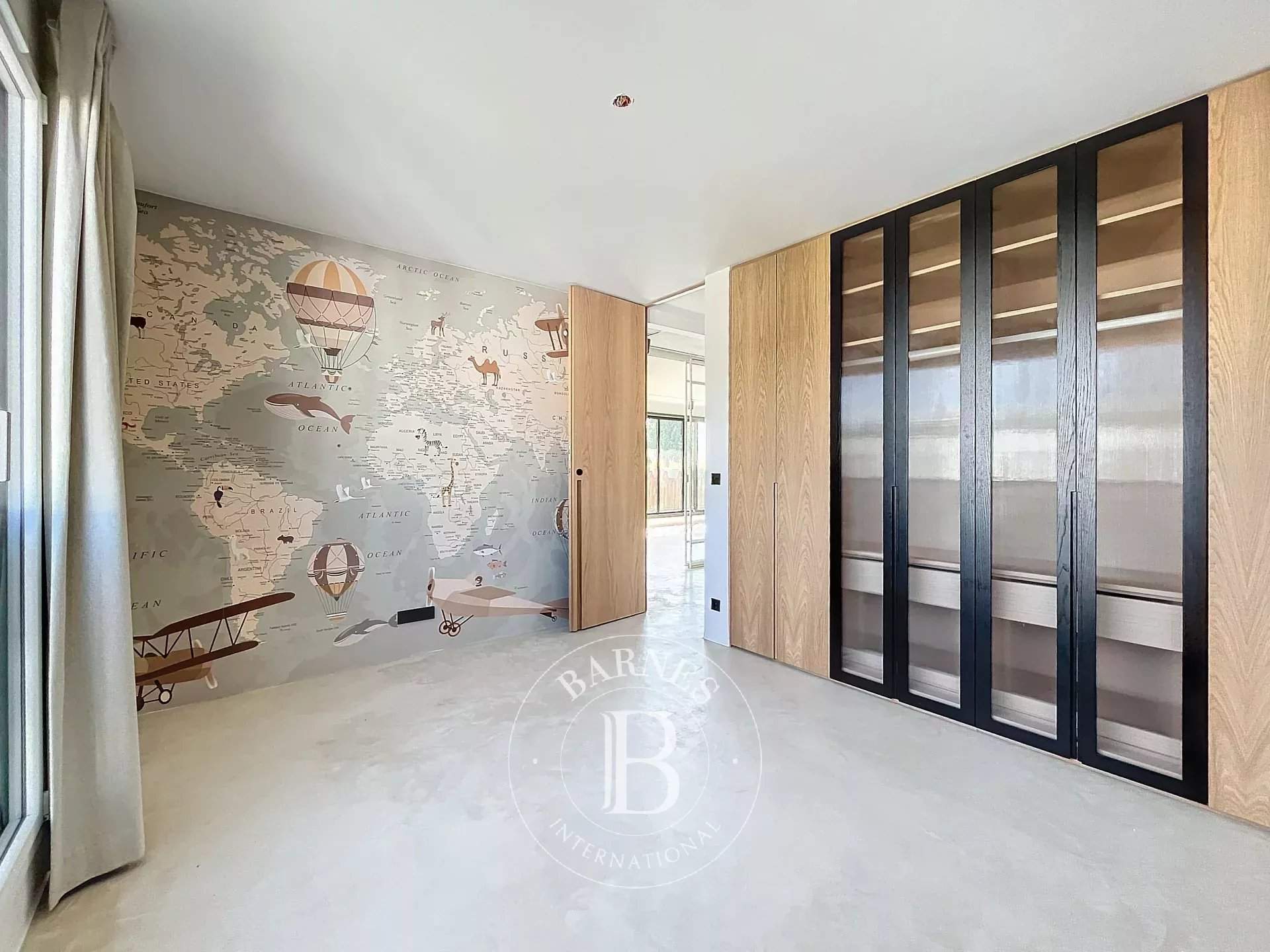 Vaucresson  - Apartment 2 Bedrooms - picture 7