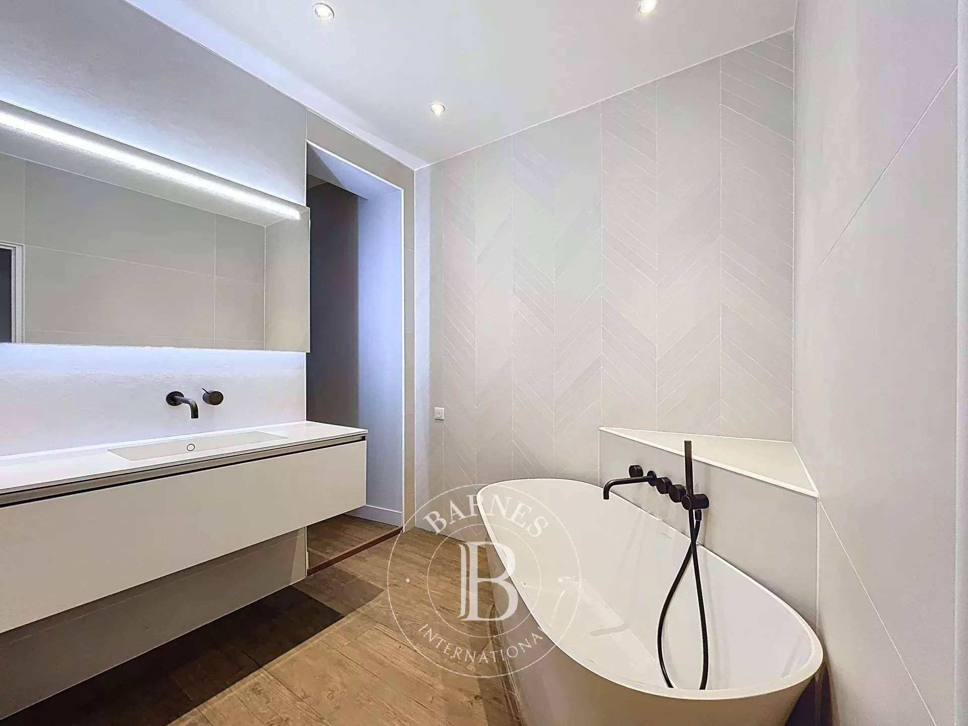 Sèvres  - Maison 6 Pi&egrave;ces 4 Chambres - picture 13