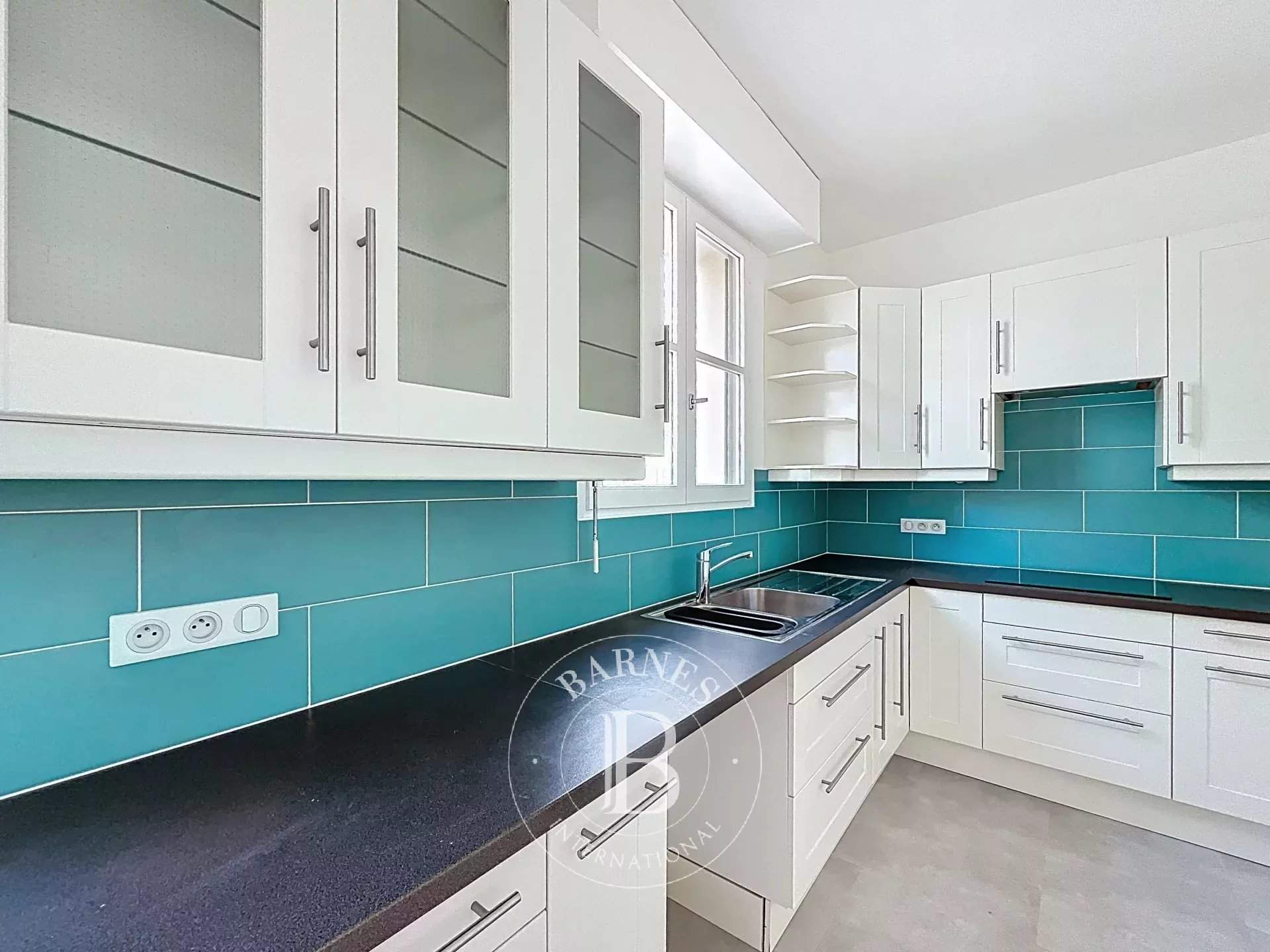 Versailles  - Appartement 6 Pièces 5 Chambres - picture 14