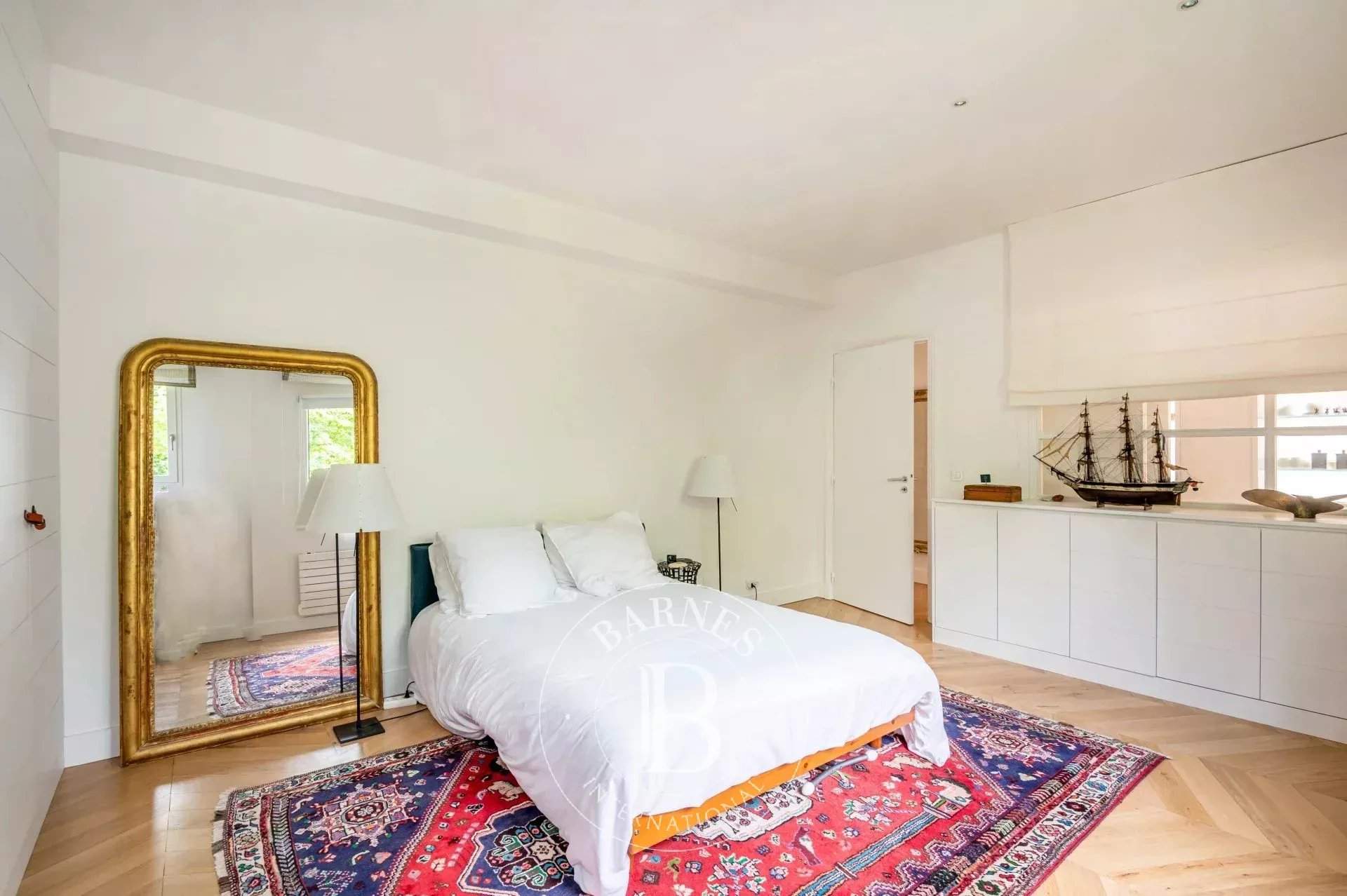 Saint-Cloud  - Piso 4 Cuartos 3 Habitaciones - picture 16