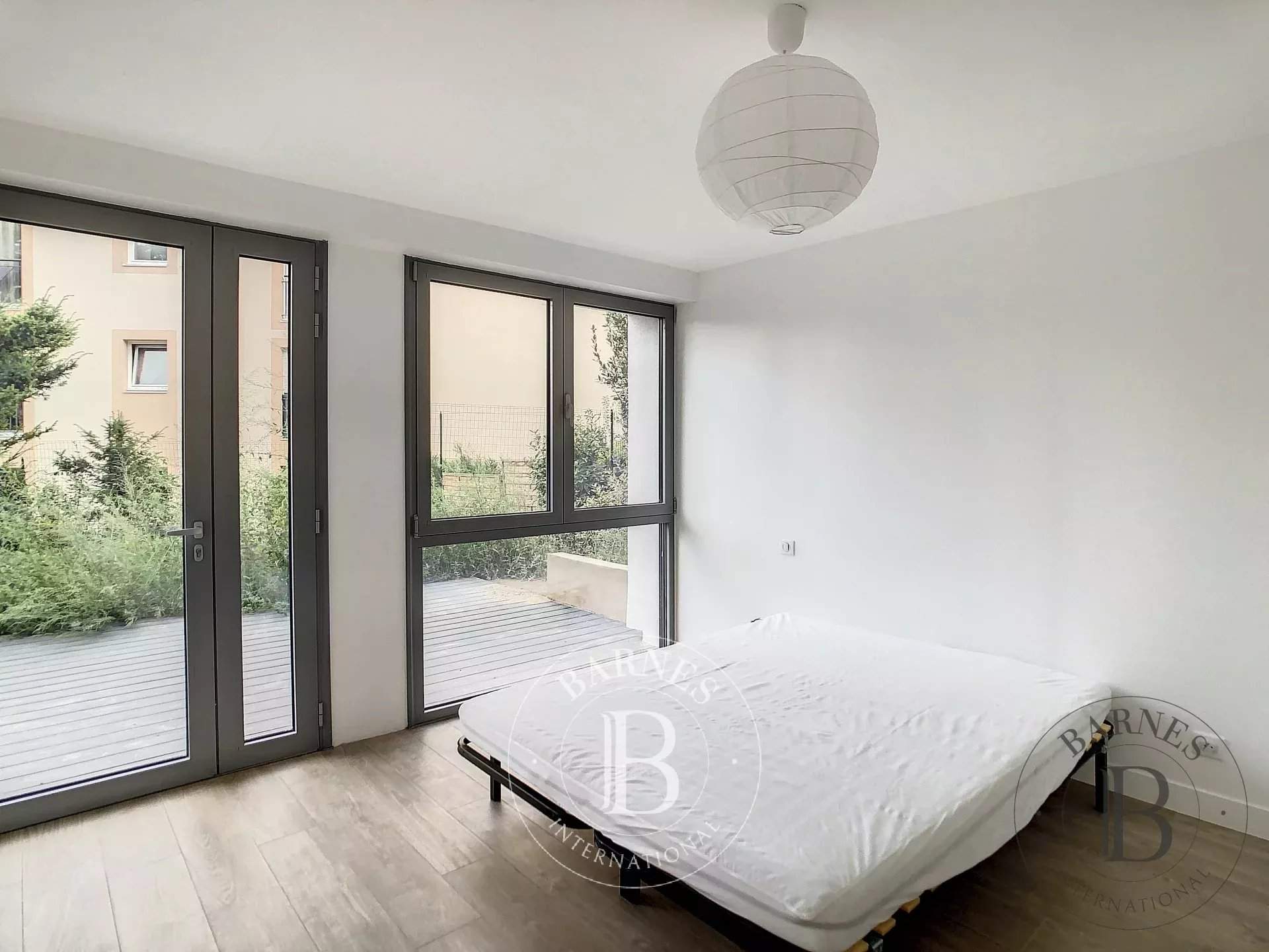 Chaville  - House 5 Bedrooms - picture 13