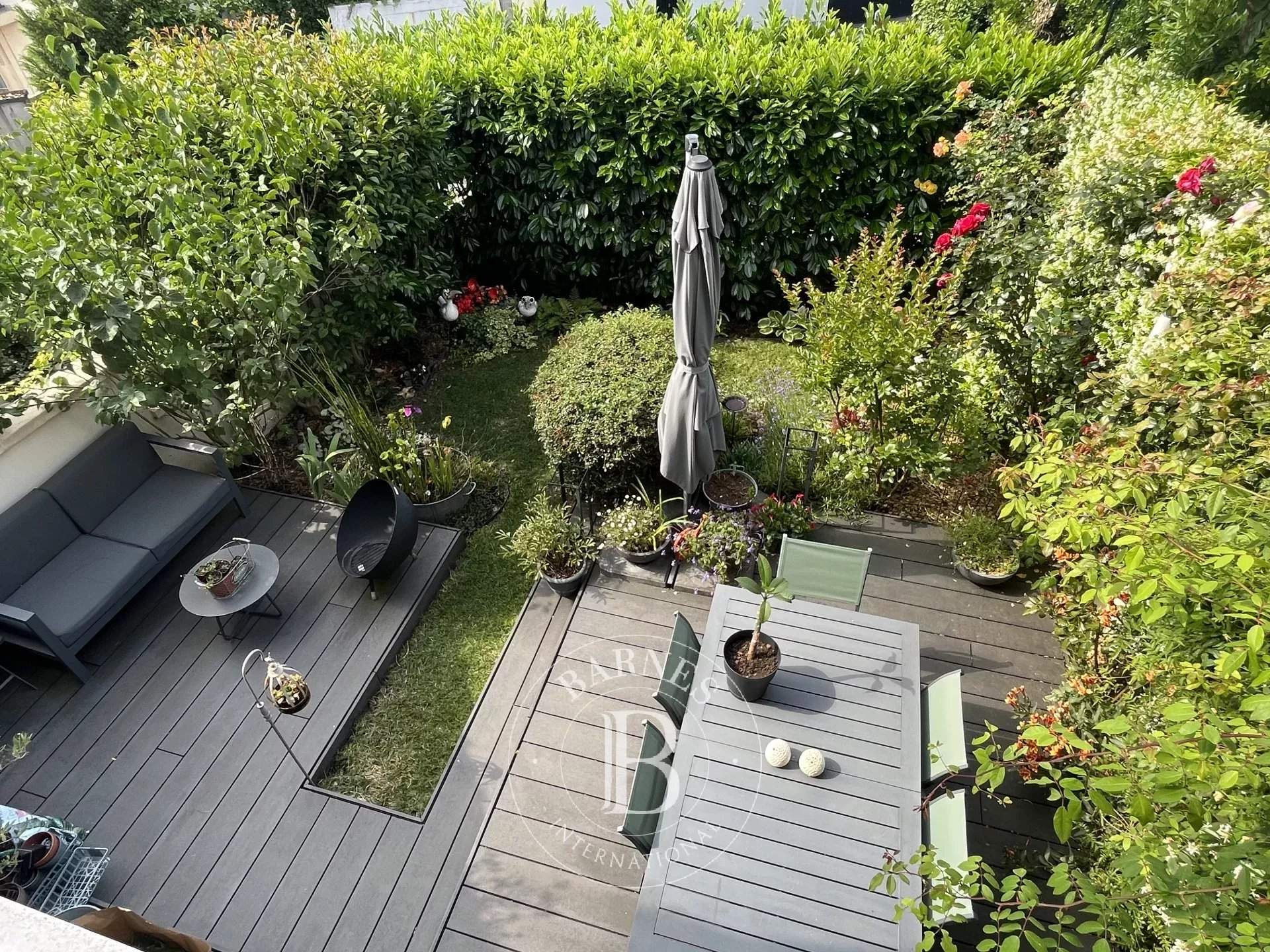 Suresnes  - House 4 Bedrooms - picture 1