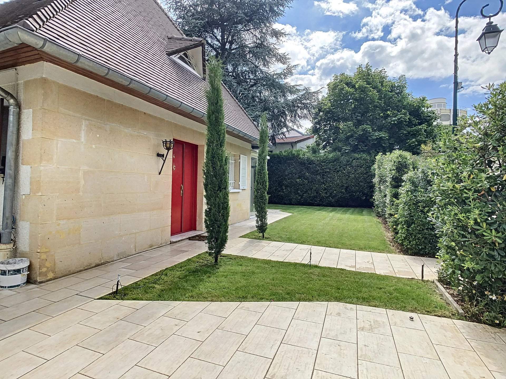 Vaucresson  - House 4 Bedrooms - picture 7