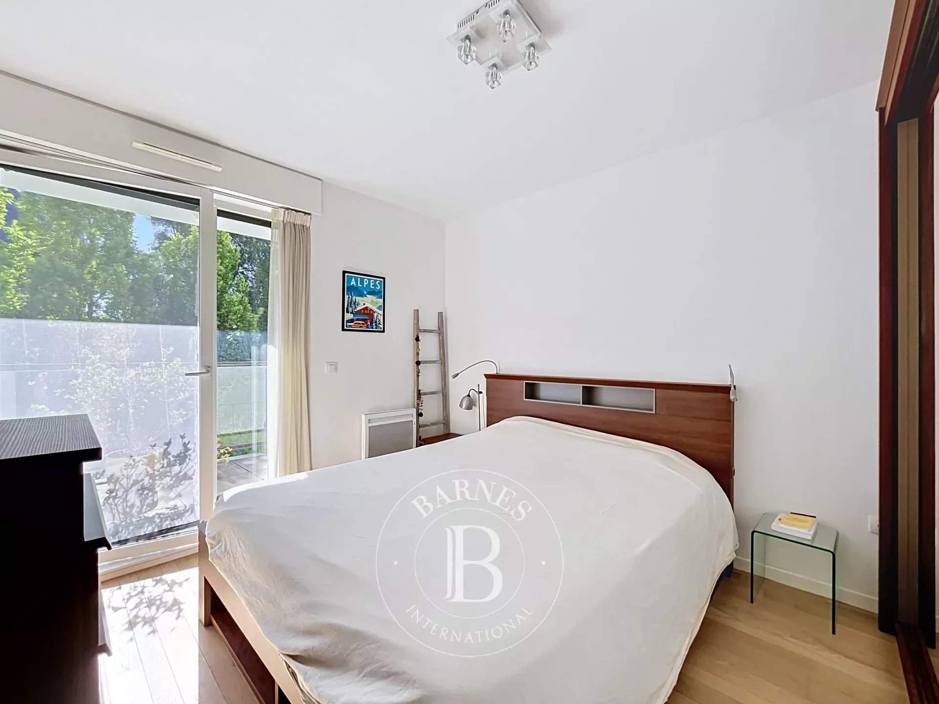 Saint-Cloud  - Apartment 2 Bedrooms - picture 4