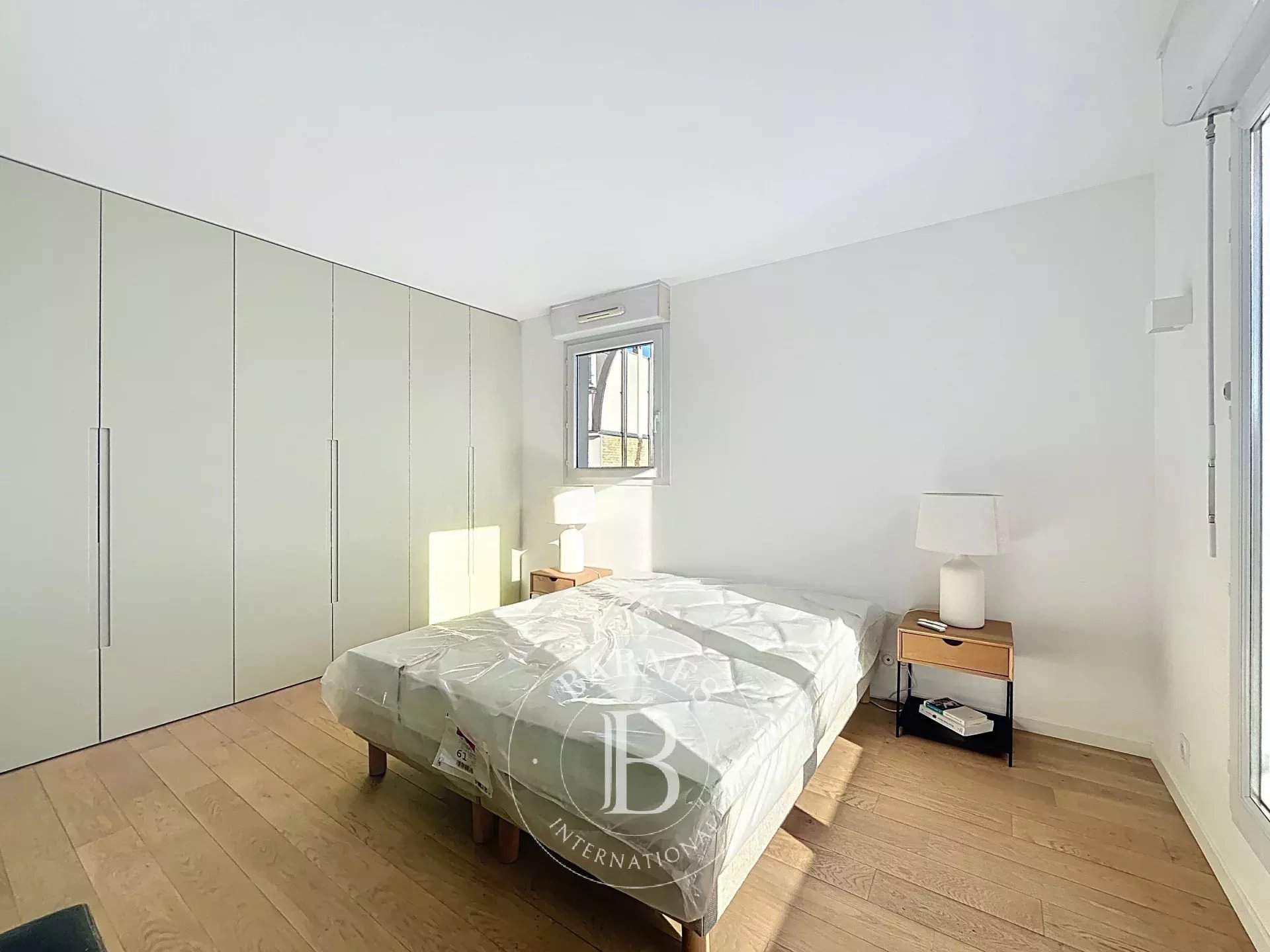 Boulogne-Billancourt  - Dúplex 4 Cuartos 3 Habitaciones - picture 11