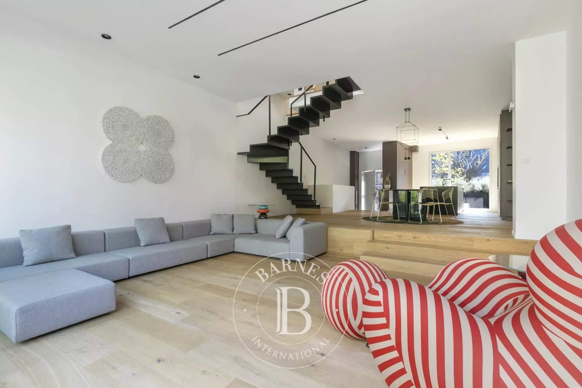Issy-les-Moulineaux  - House 5 Bedrooms - picture 6