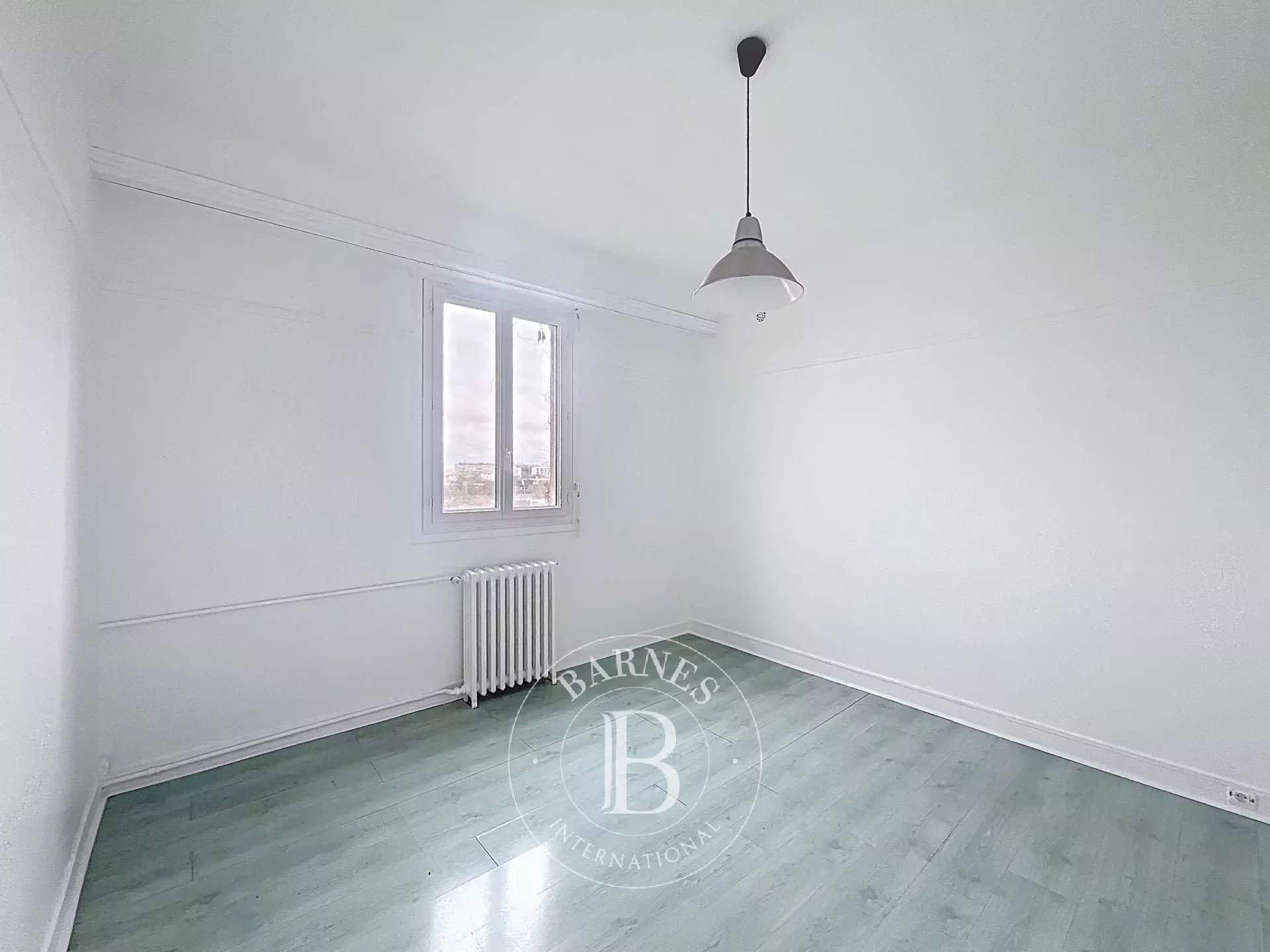 Saint-Cloud  - House 4 Bedrooms - picture 9