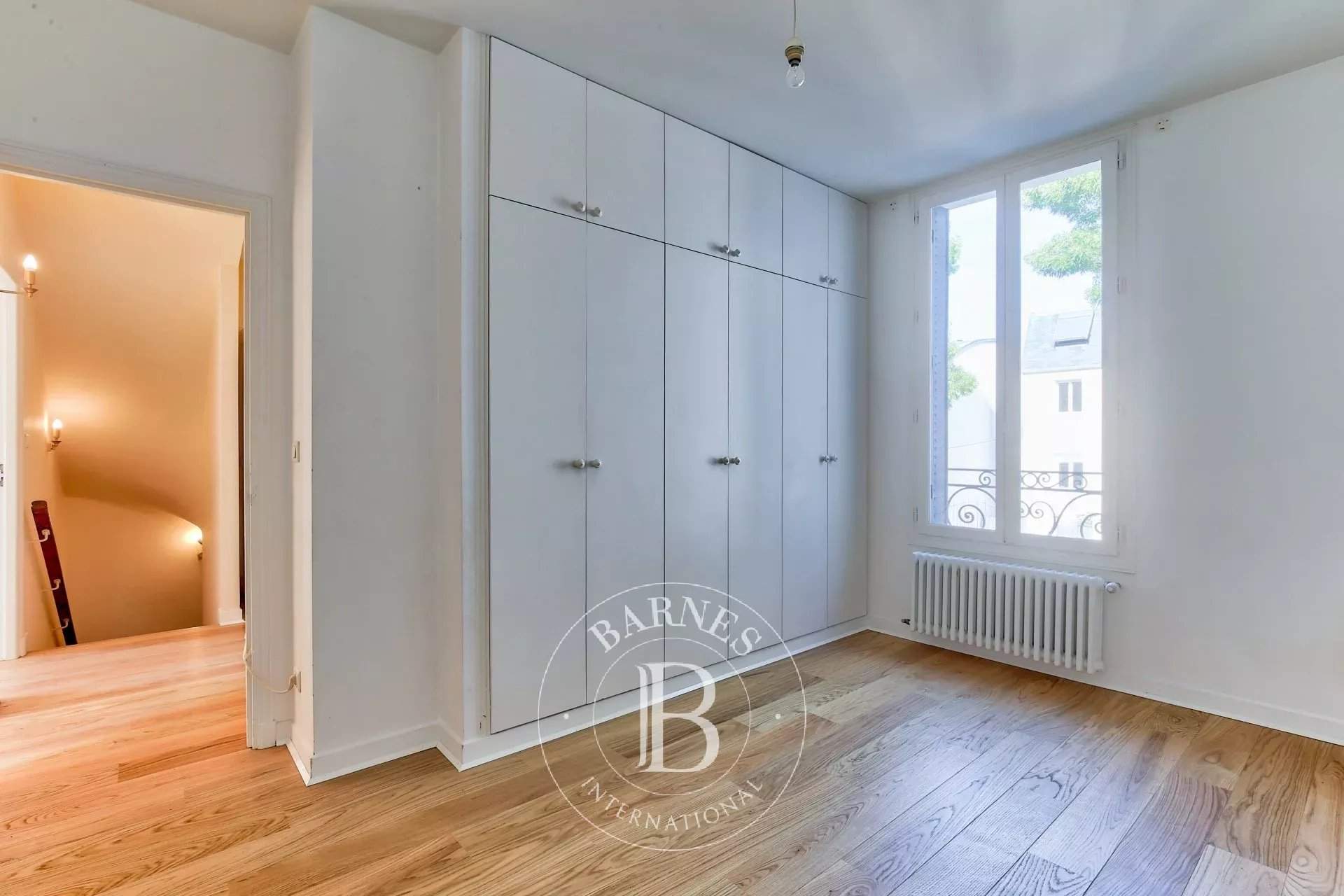 Suresnes  - Maison 7 Pi&egrave;ces 5 Chambres - picture 8